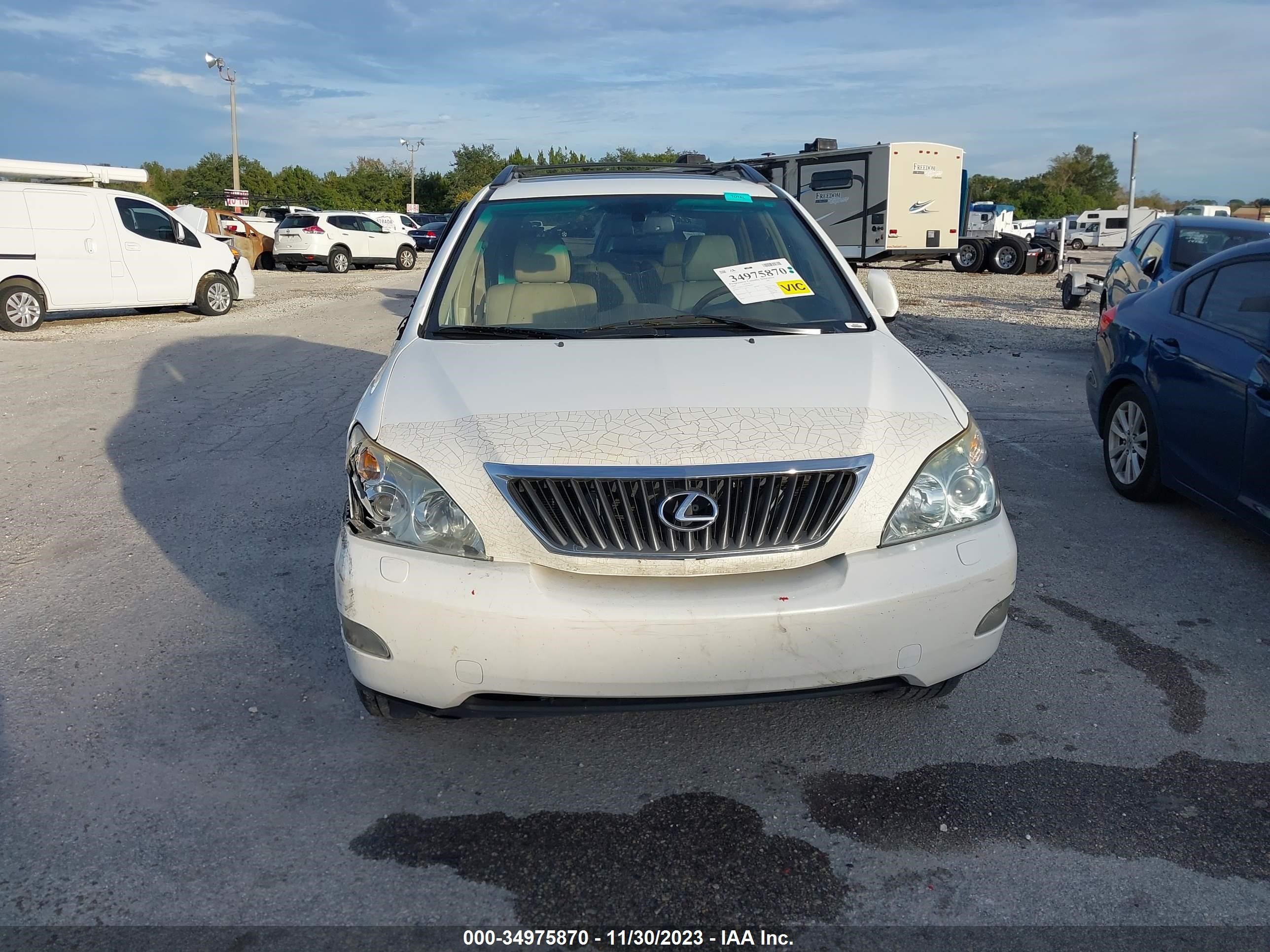 Photo 11 VIN: 2T2GK31U29C081206 - LEXUS RX 