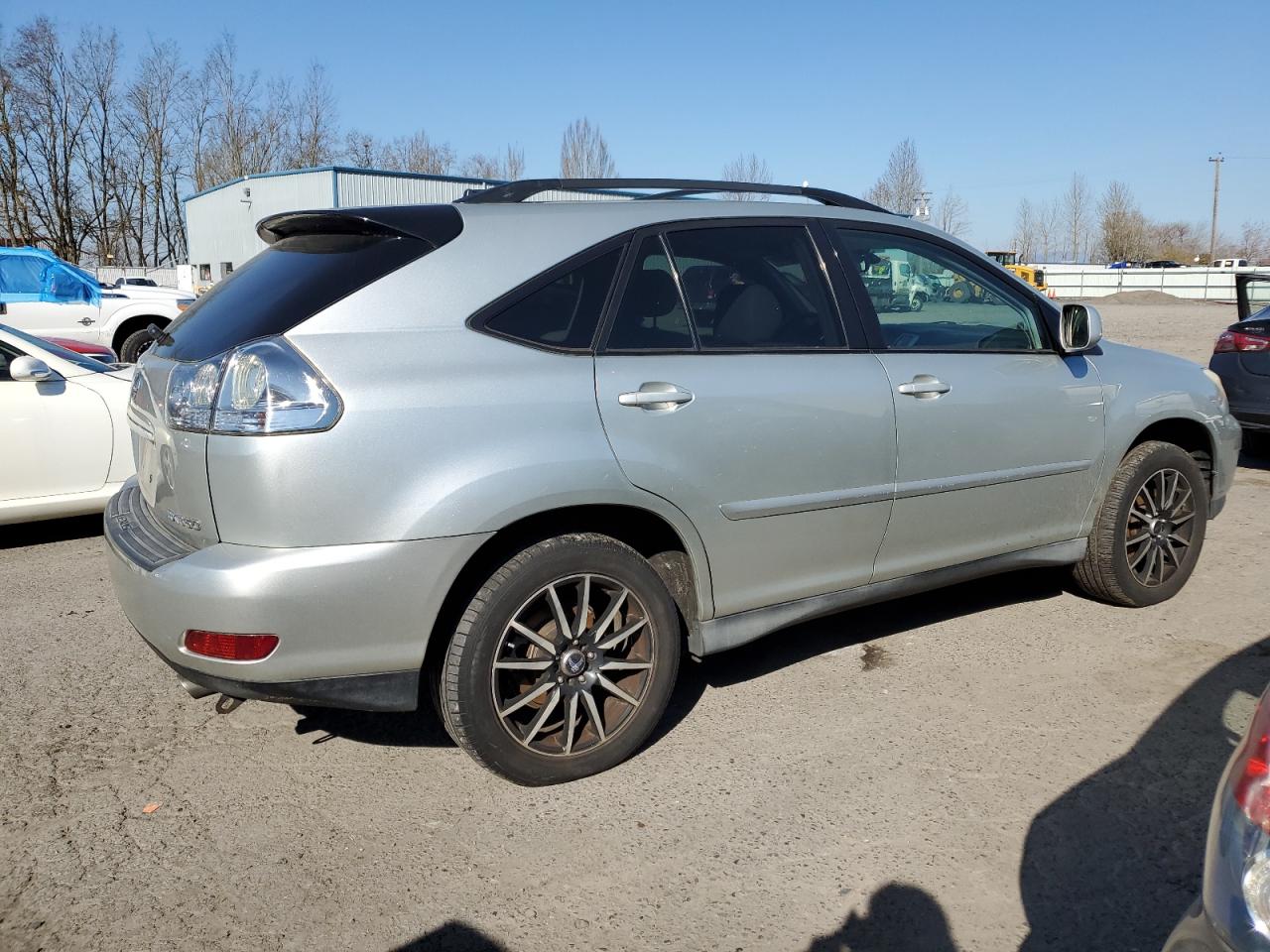 Photo 2 VIN: 2T2GK31U37C002283 - LEXUS RX 