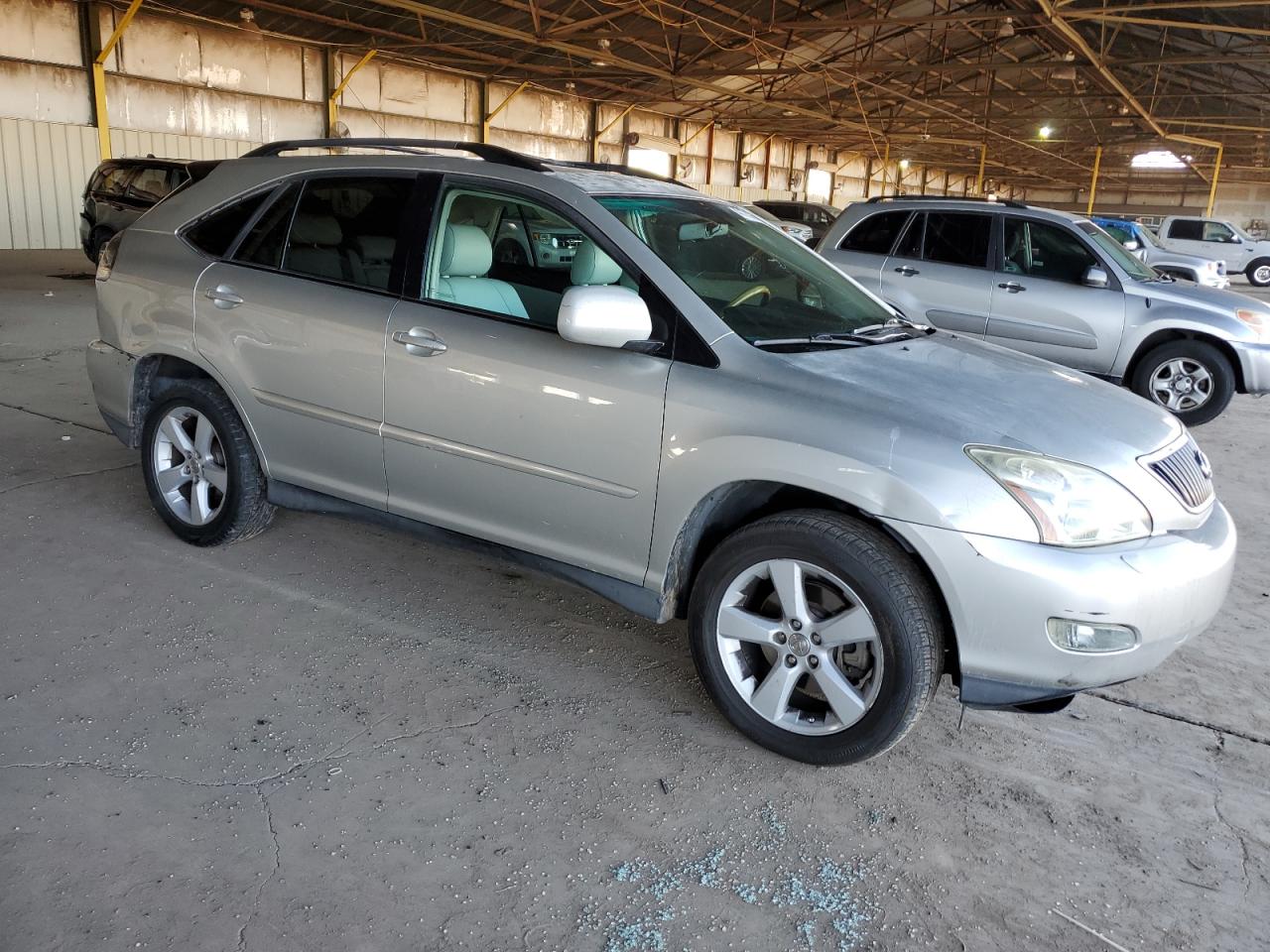 Photo 3 VIN: 2T2GK31U37C021111 - LEXUS RX 