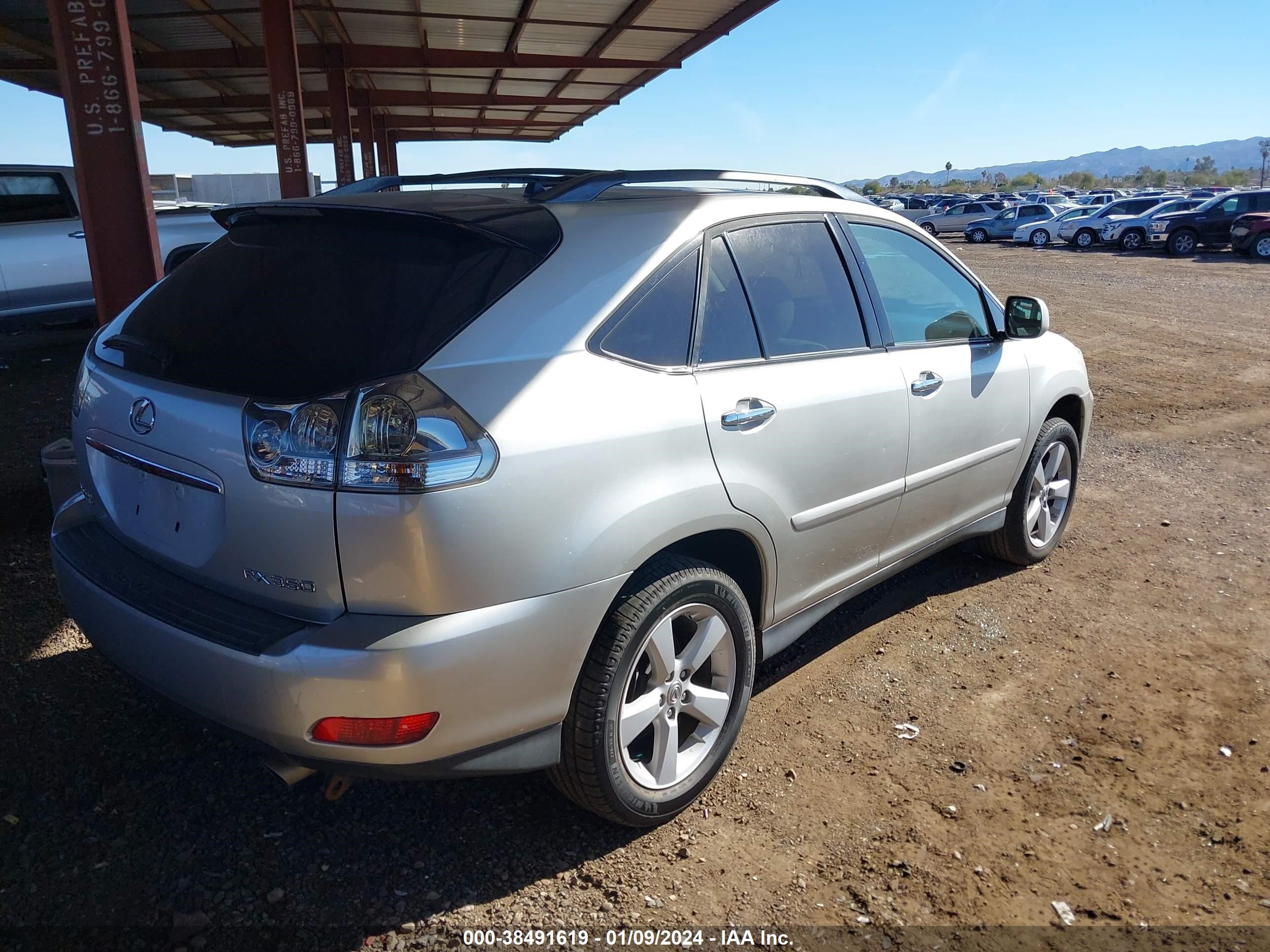 Photo 3 VIN: 2T2GK31U38C039853 - LEXUS RX 