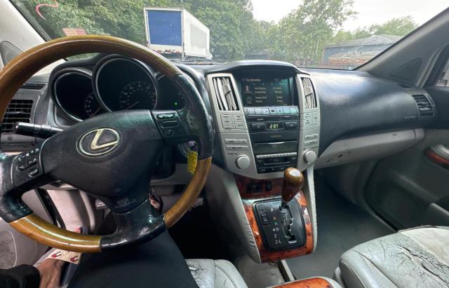 Photo 8 VIN: 2T2GK31U48C046942 - LEXUS RX 350 