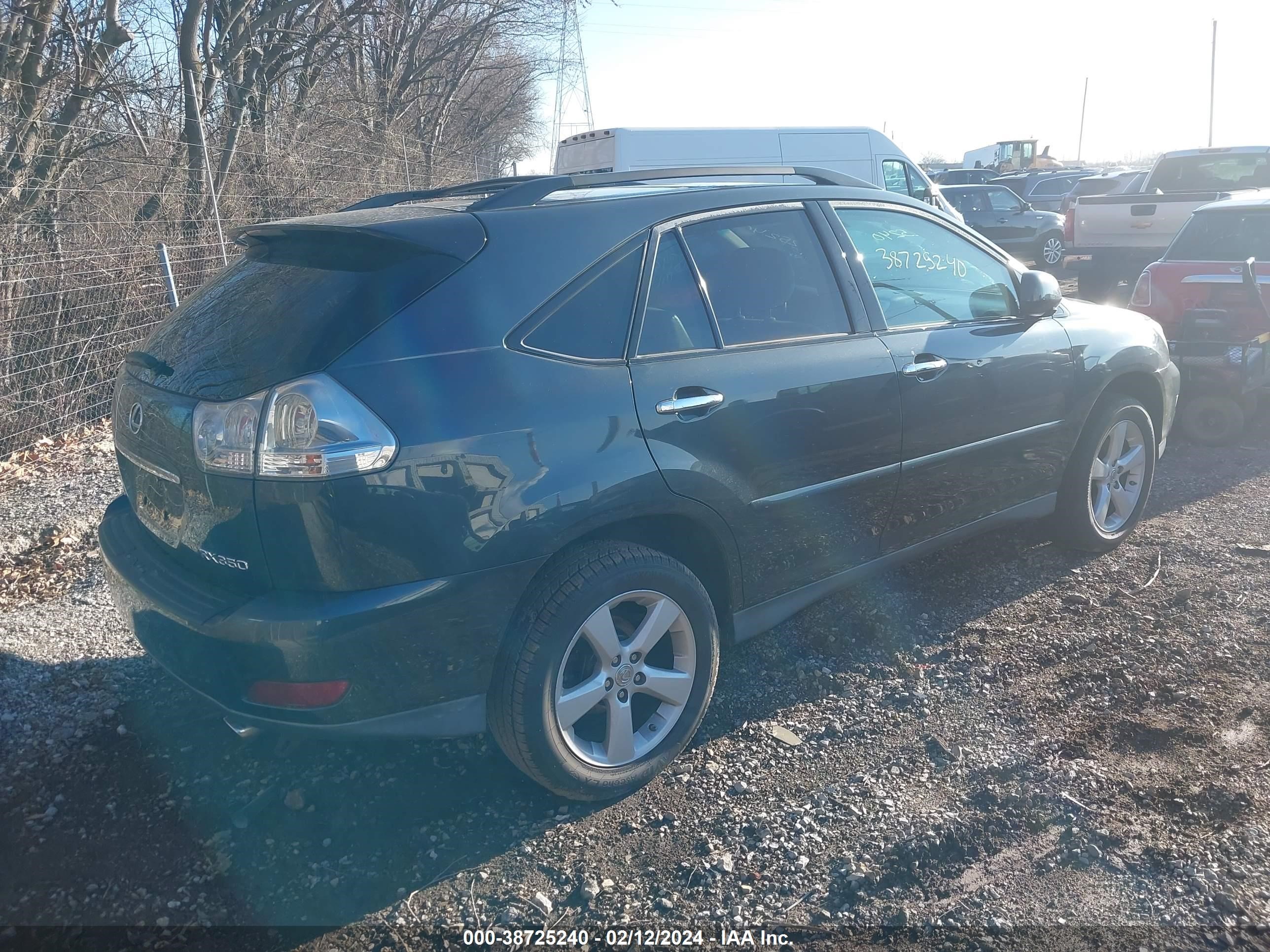 Photo 3 VIN: 2T2GK31U48C052112 - LEXUS RX 