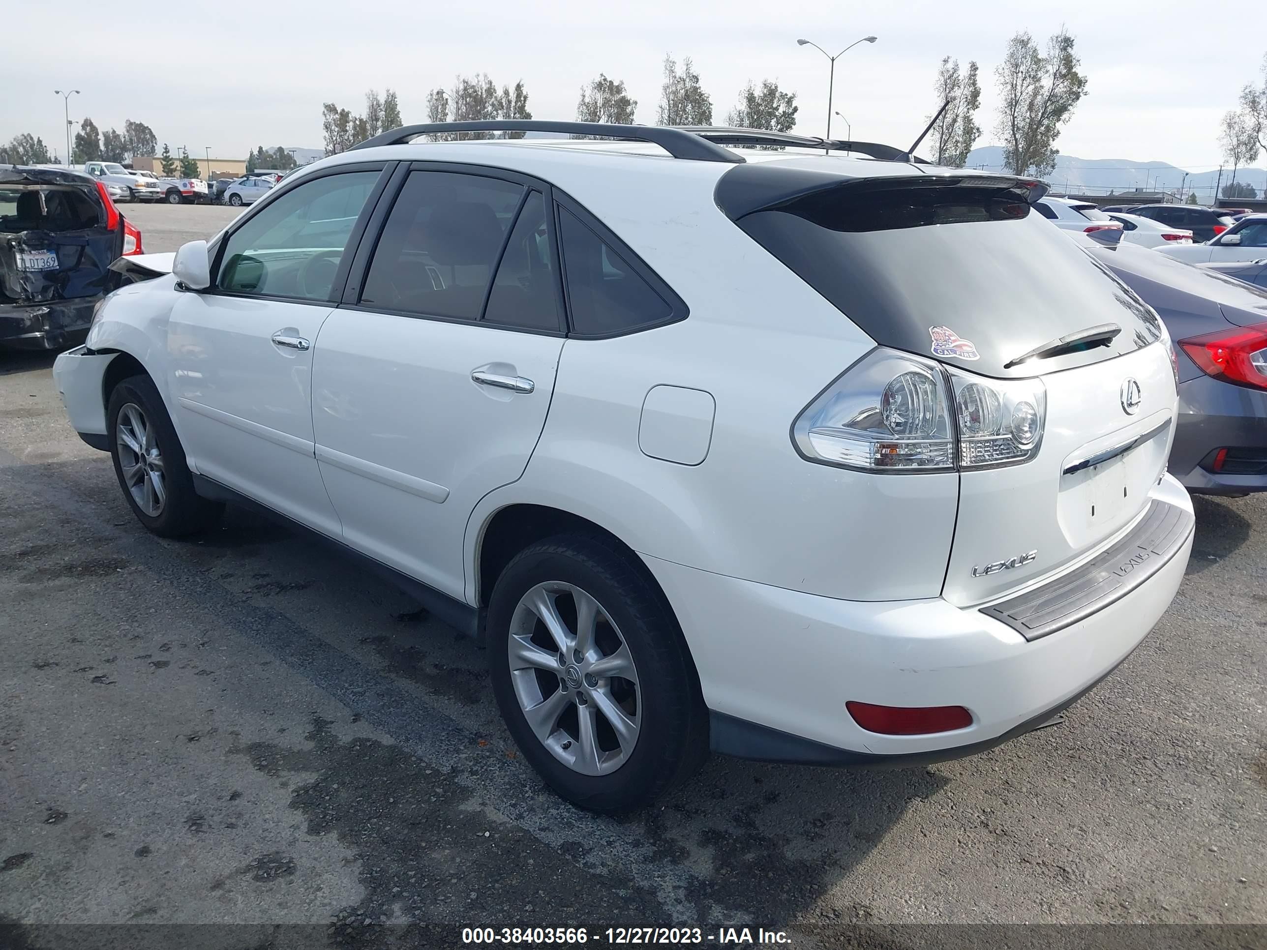 Photo 2 VIN: 2T2GK31U58C055827 - LEXUS RX 