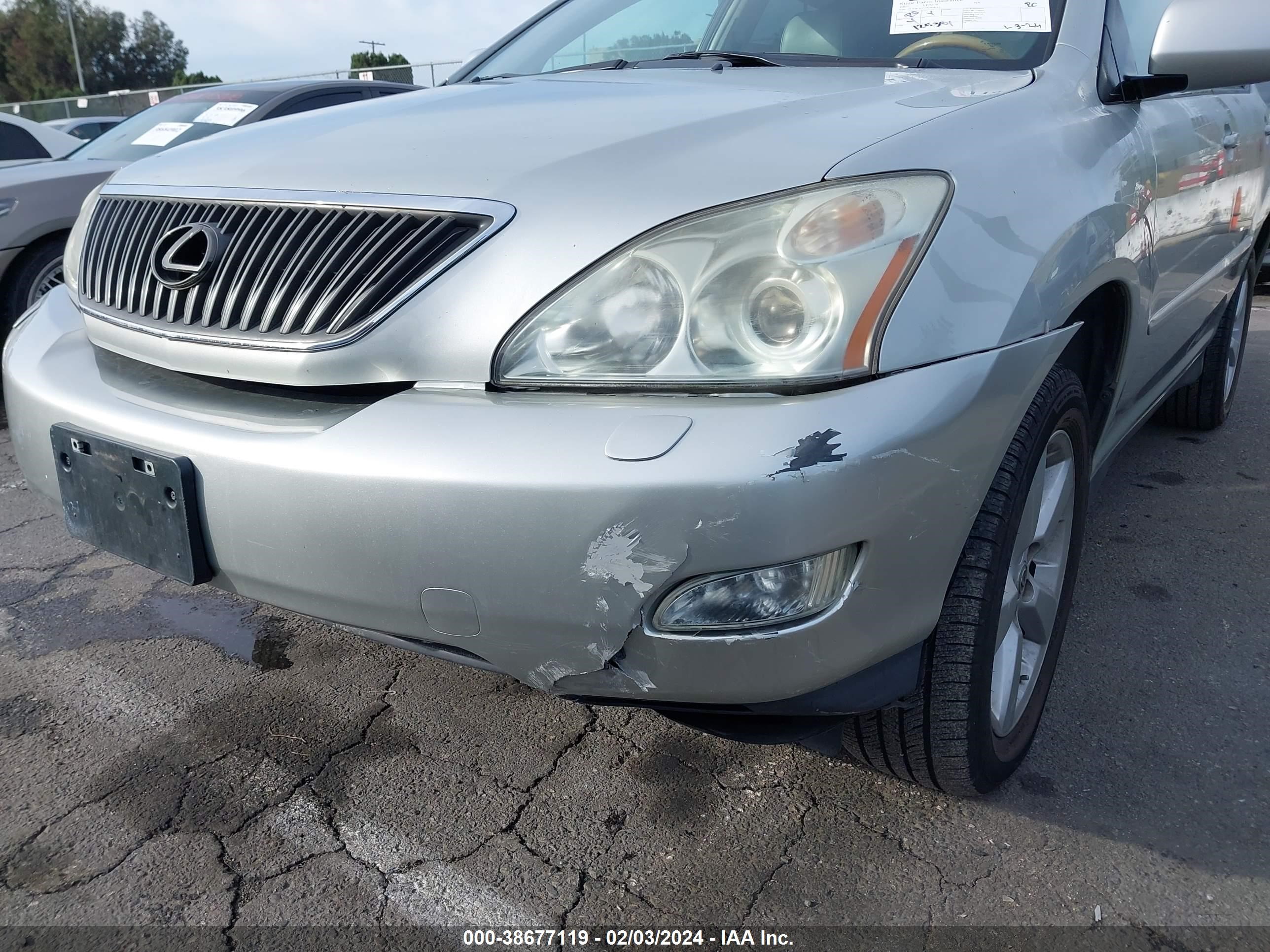 Photo 5 VIN: 2T2GK31U67C004142 - LEXUS RX 