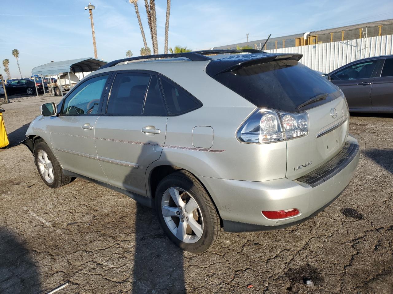 Photo 1 VIN: 2T2GK31U67C010006 - LEXUS RX 