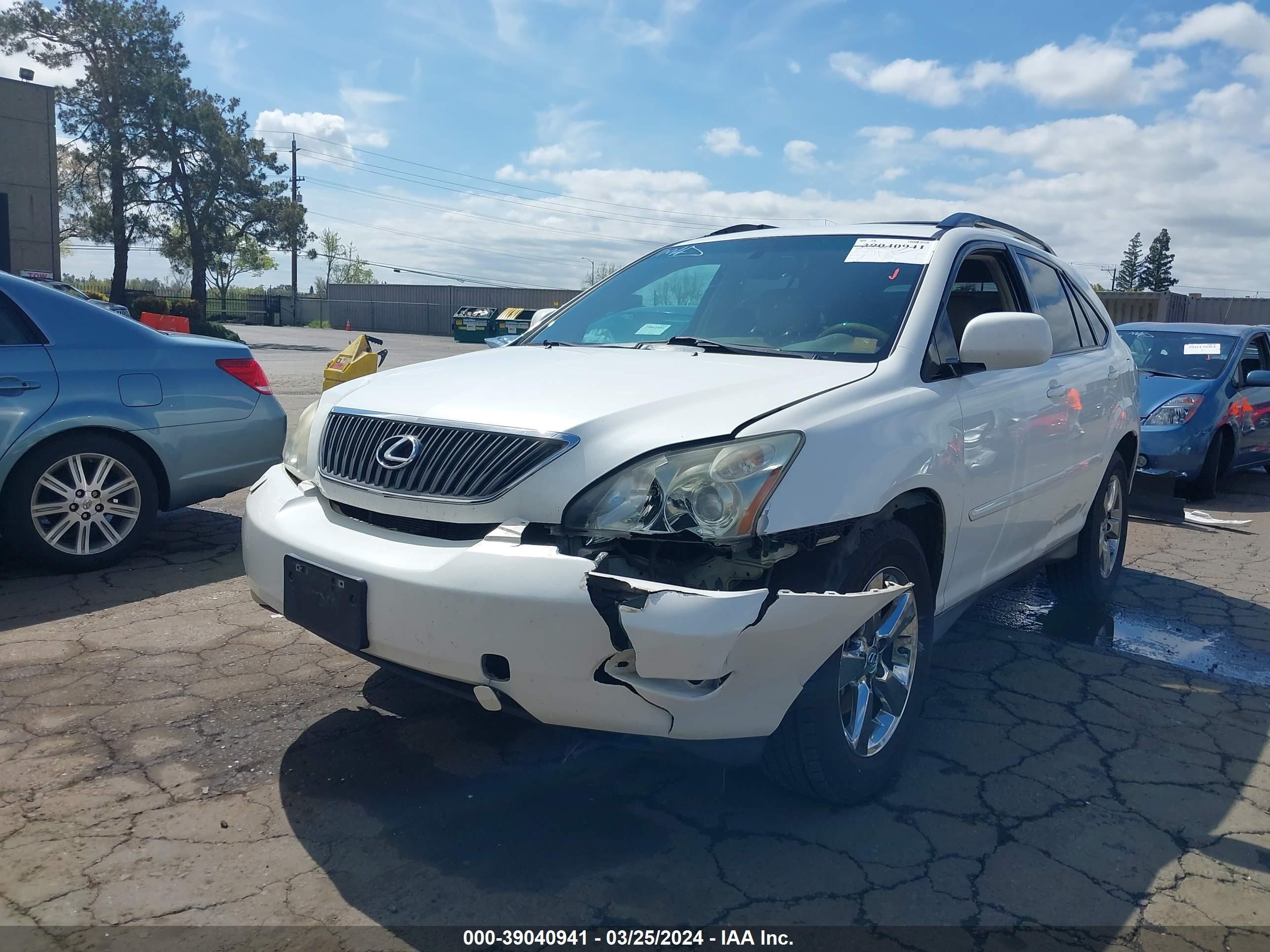 Photo 1 VIN: 2T2GK31U67C012421 - LEXUS RX 