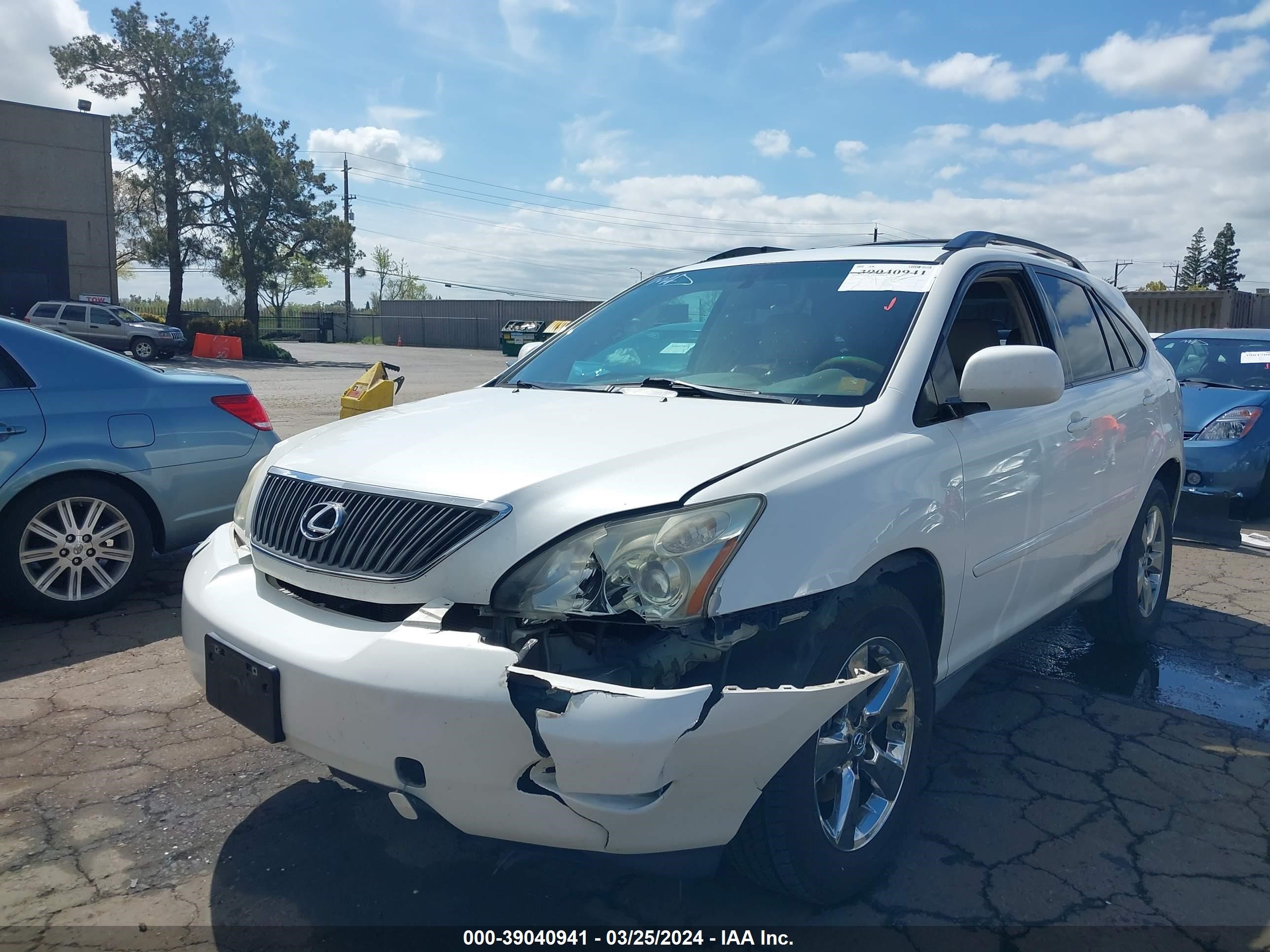 Photo 5 VIN: 2T2GK31U67C012421 - LEXUS RX 