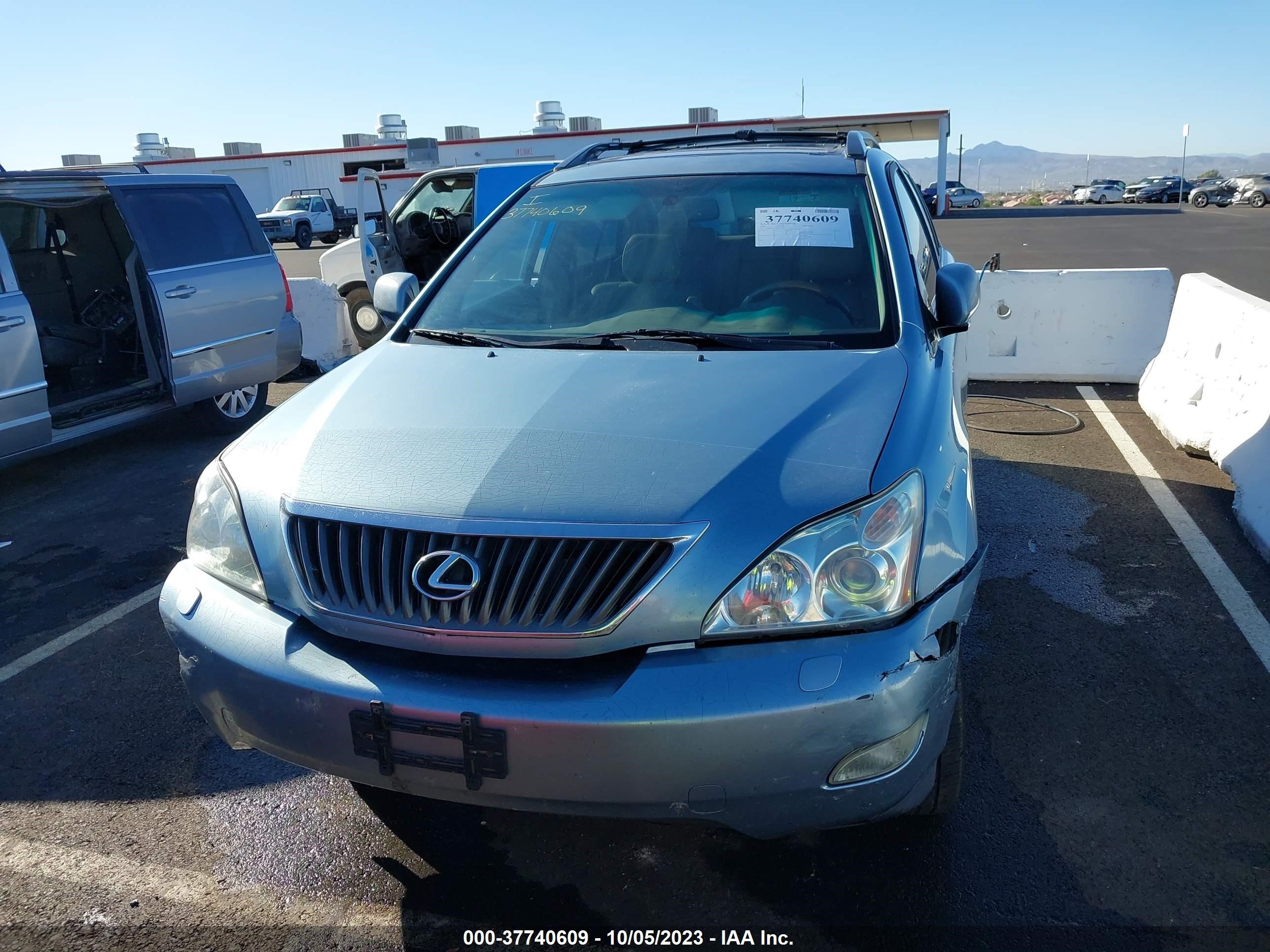 Photo 11 VIN: 2T2GK31U78C033392 - LEXUS RX 