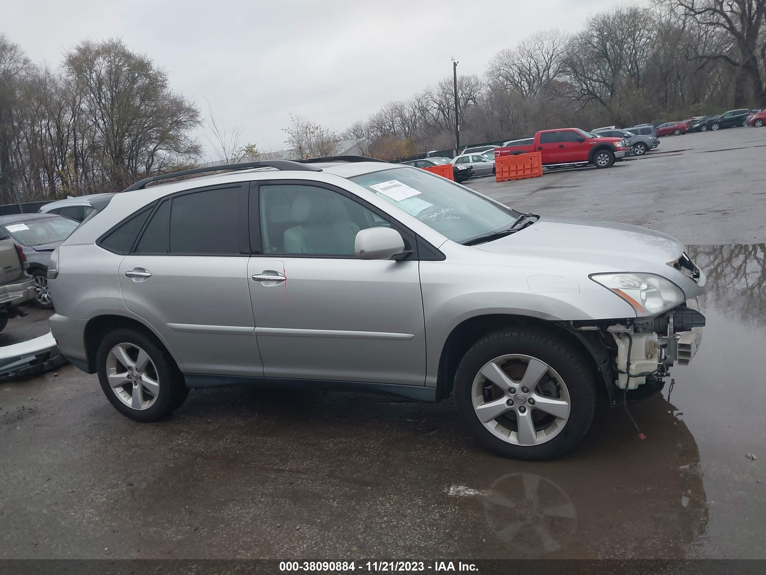 Photo 13 VIN: 2T2GK31U78C050810 - LEXUS RX 