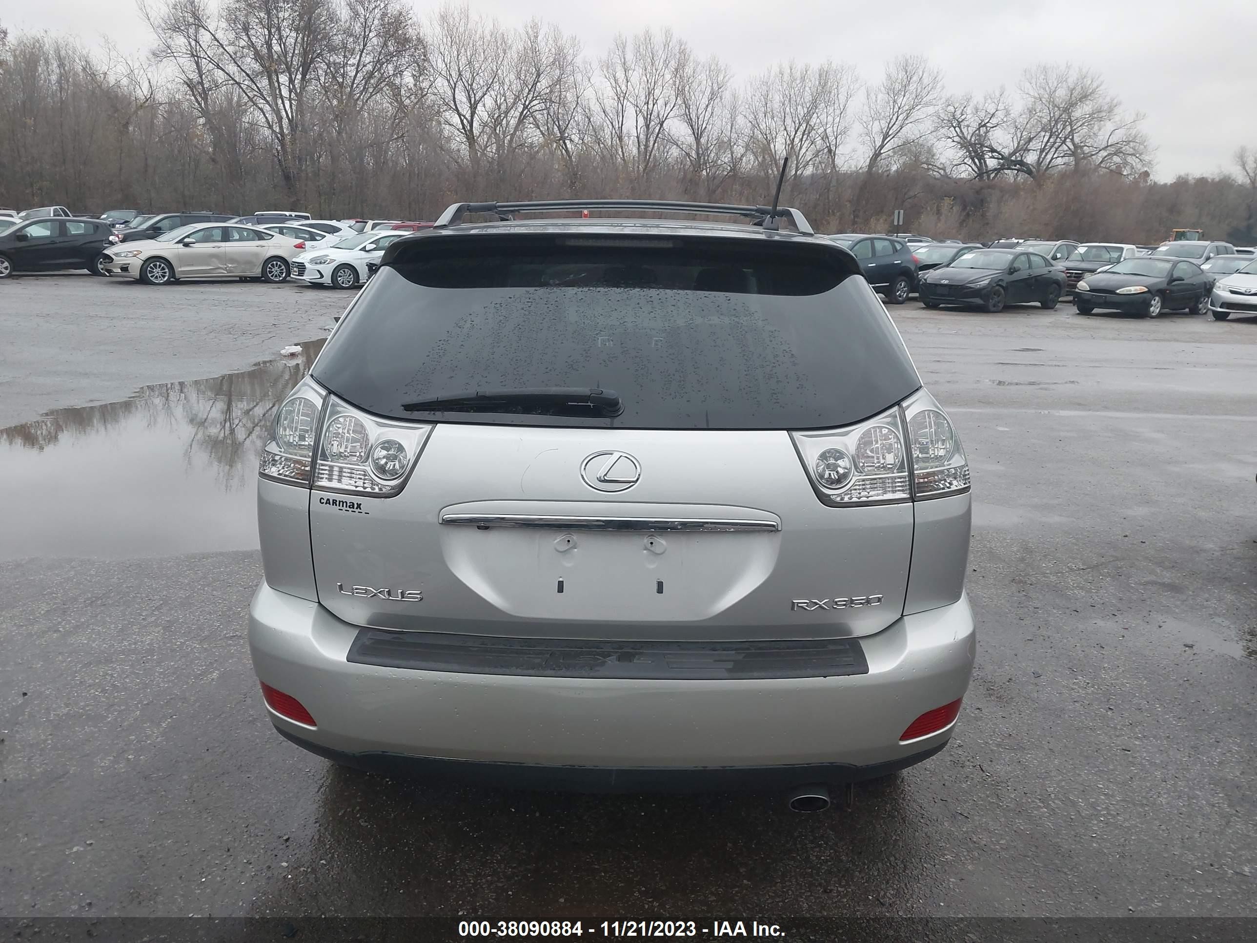 Photo 16 VIN: 2T2GK31U78C050810 - LEXUS RX 