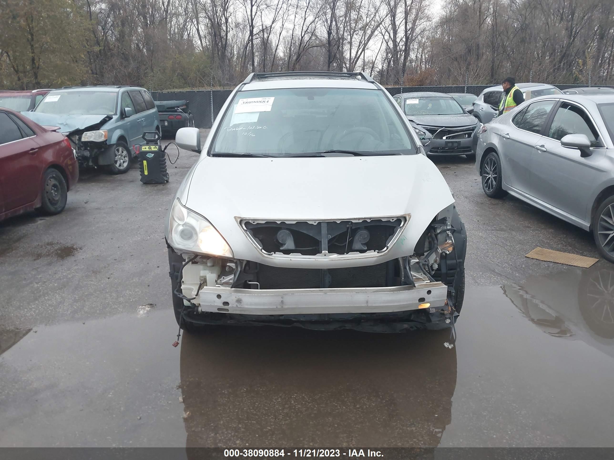 Photo 5 VIN: 2T2GK31U78C050810 - LEXUS RX 