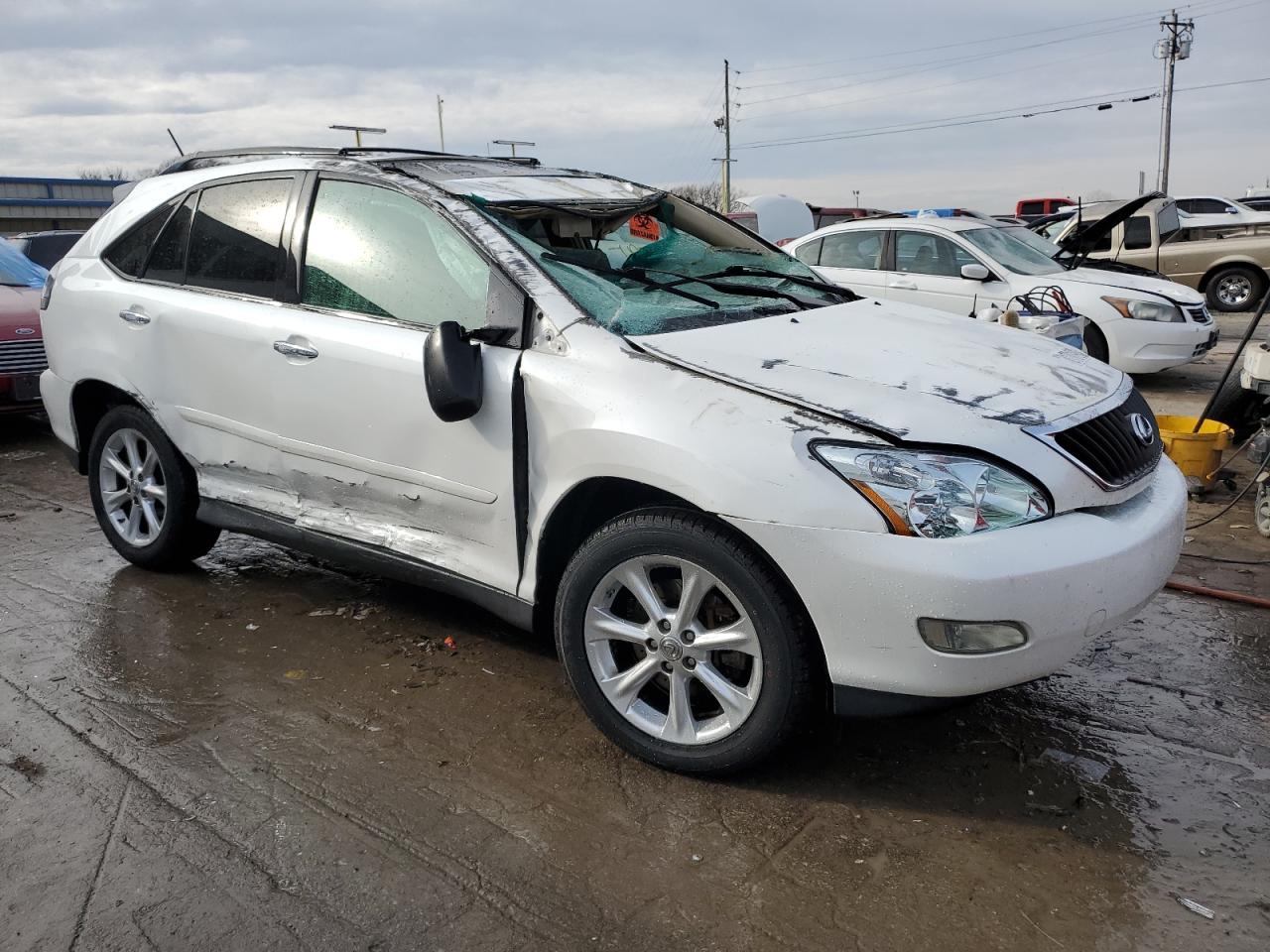 Photo 3 VIN: 2T2GK31U89C060750 - LEXUS RX 