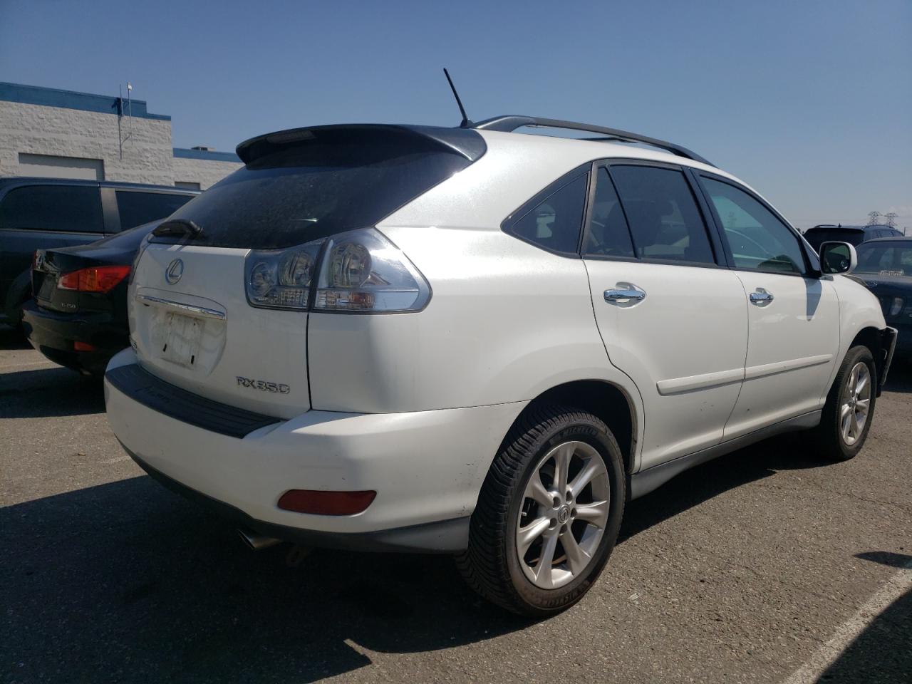 Photo 2 VIN: 2T2GK31U99C077007 - LEXUS RX 