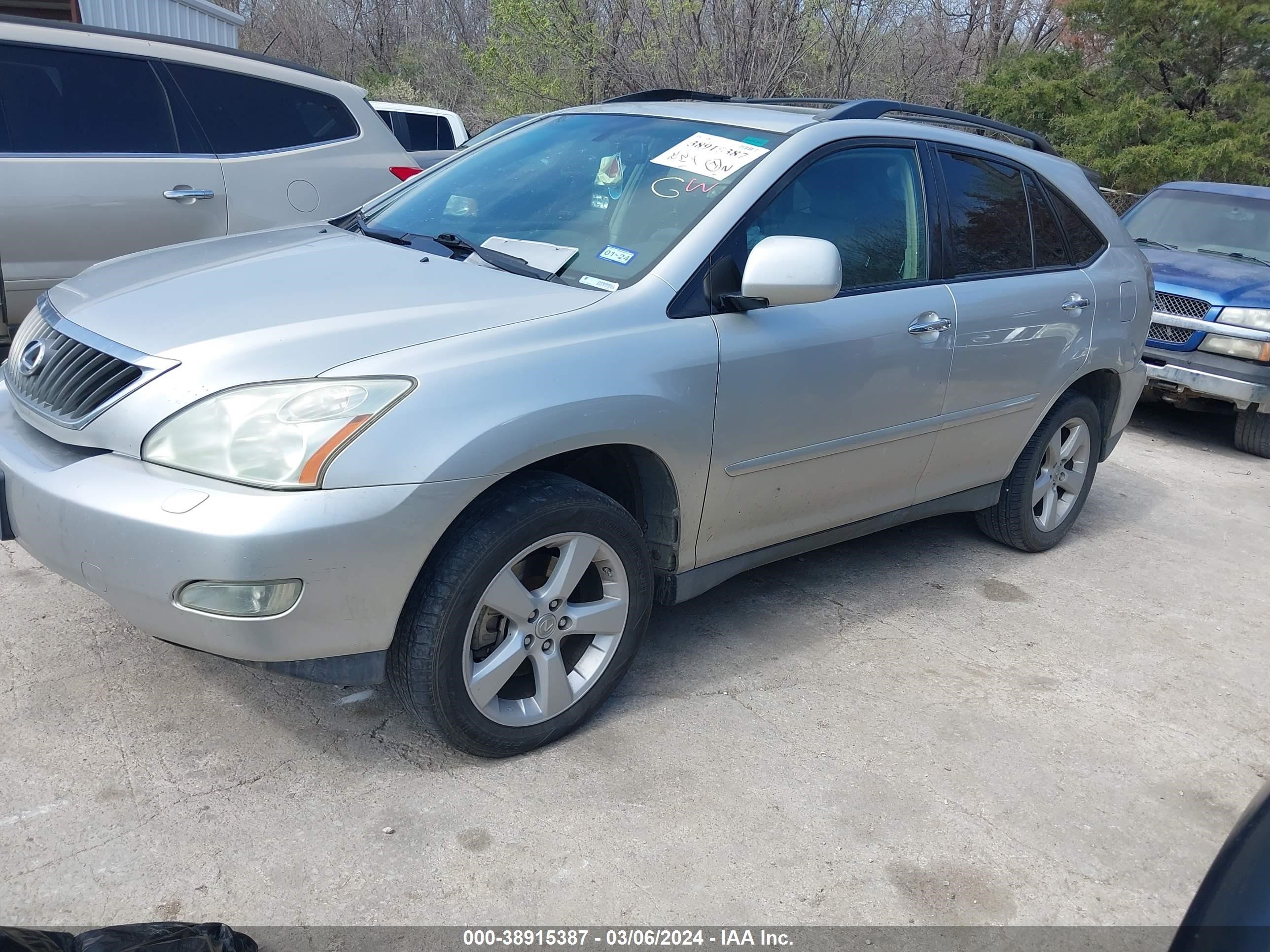 Photo 1 VIN: 2T2GK31UX8C028560 - LEXUS RX 