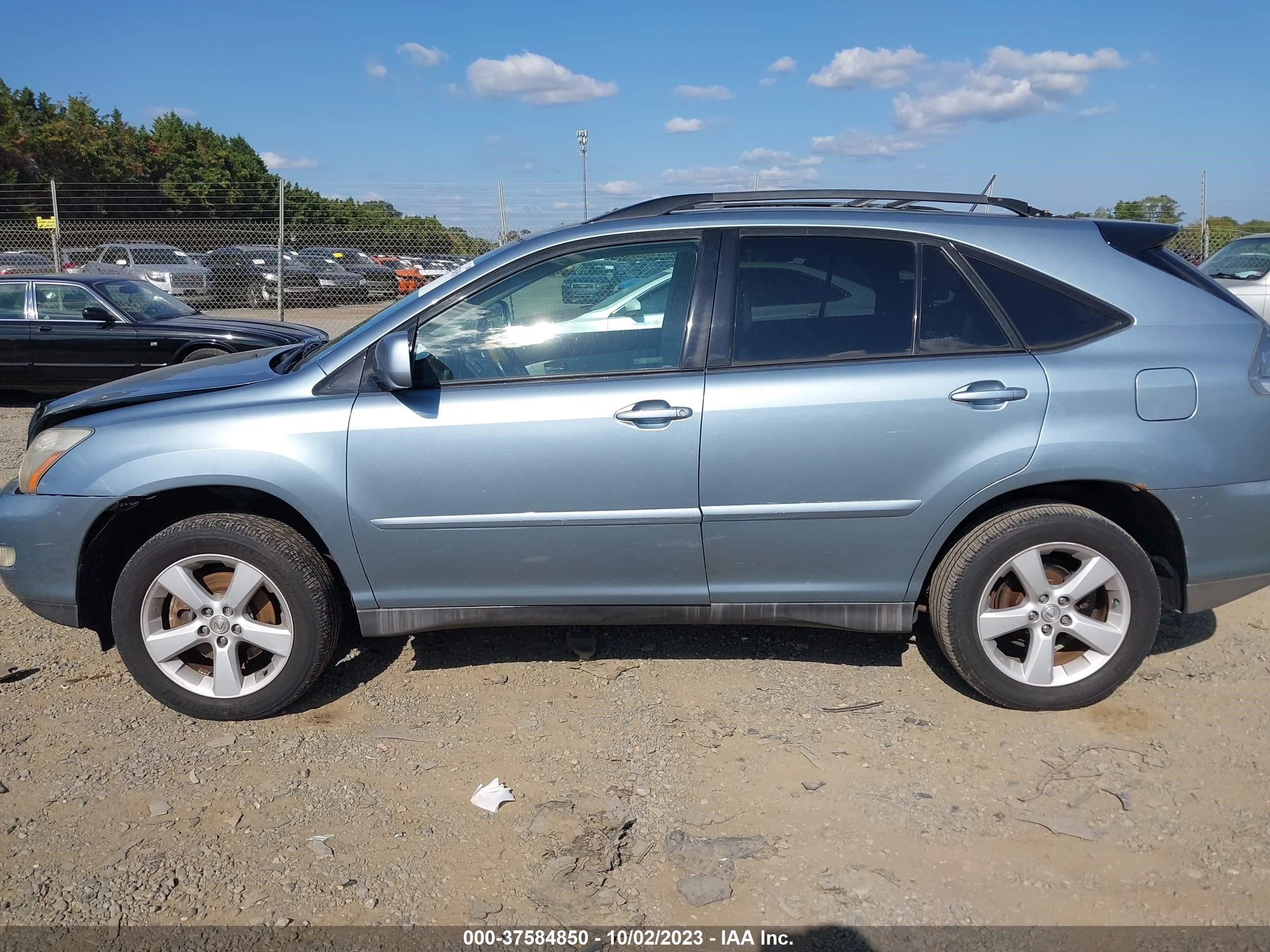 Photo 13 VIN: 2T2HA31U06C108311 - LEXUS RX 