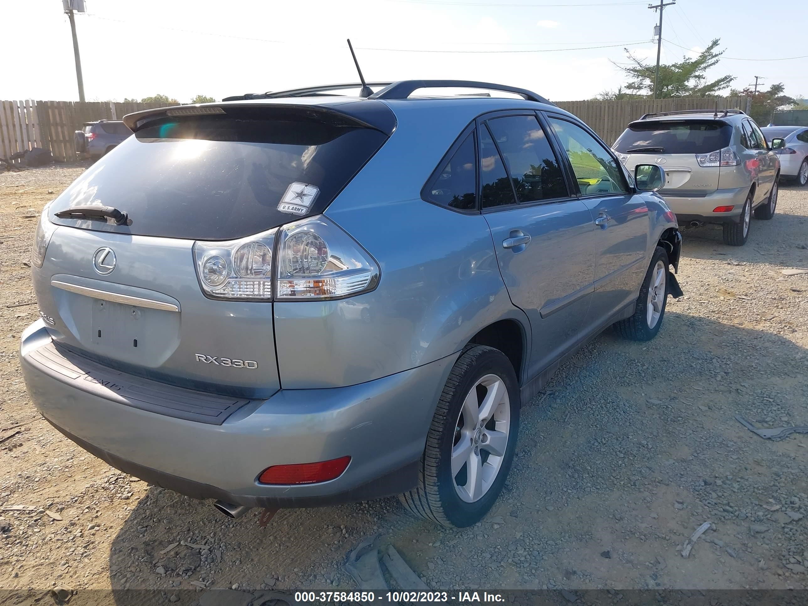 Photo 3 VIN: 2T2HA31U06C108311 - LEXUS RX 