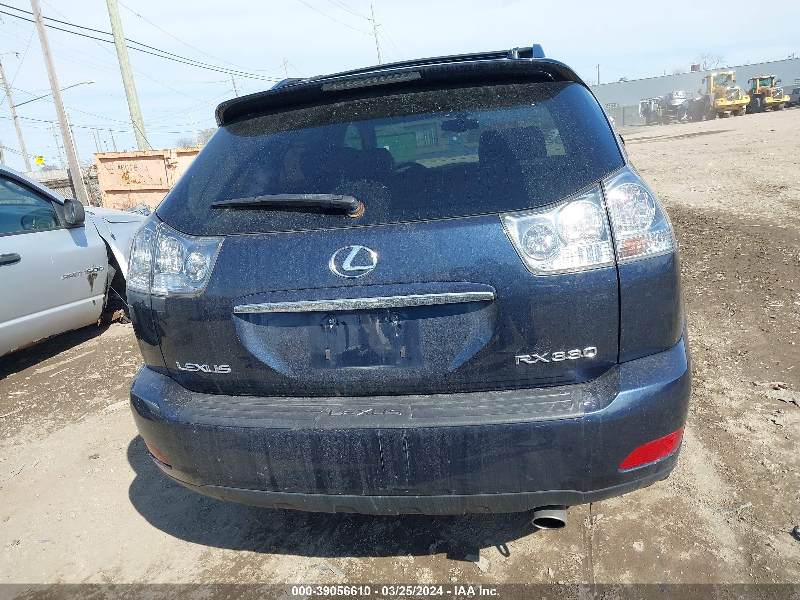 Photo 15 VIN: 2T2HA31U16C088182 - LEXUS RX 