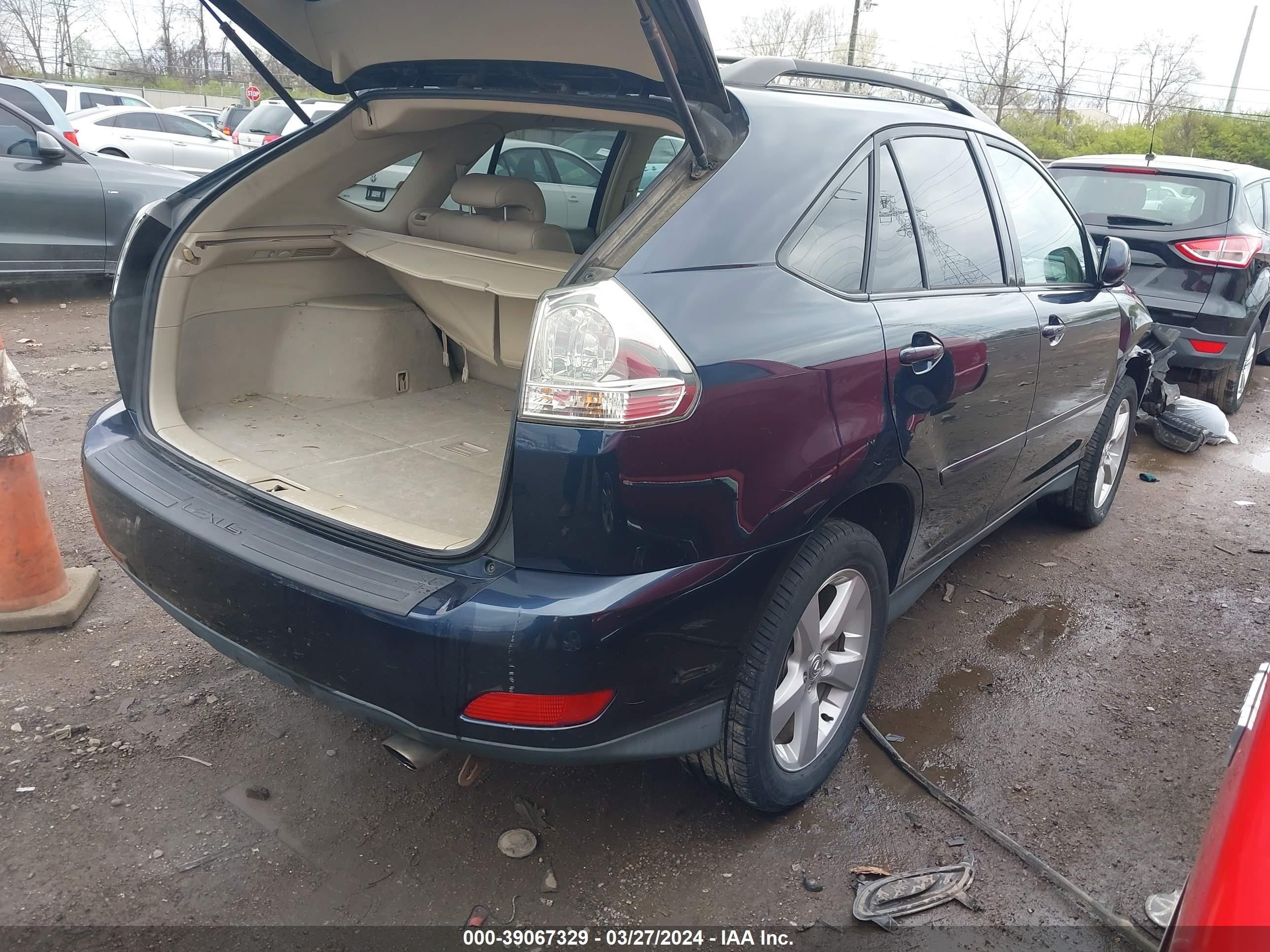 Photo 3 VIN: 2T2HA31U35C054761 - LEXUS RX 