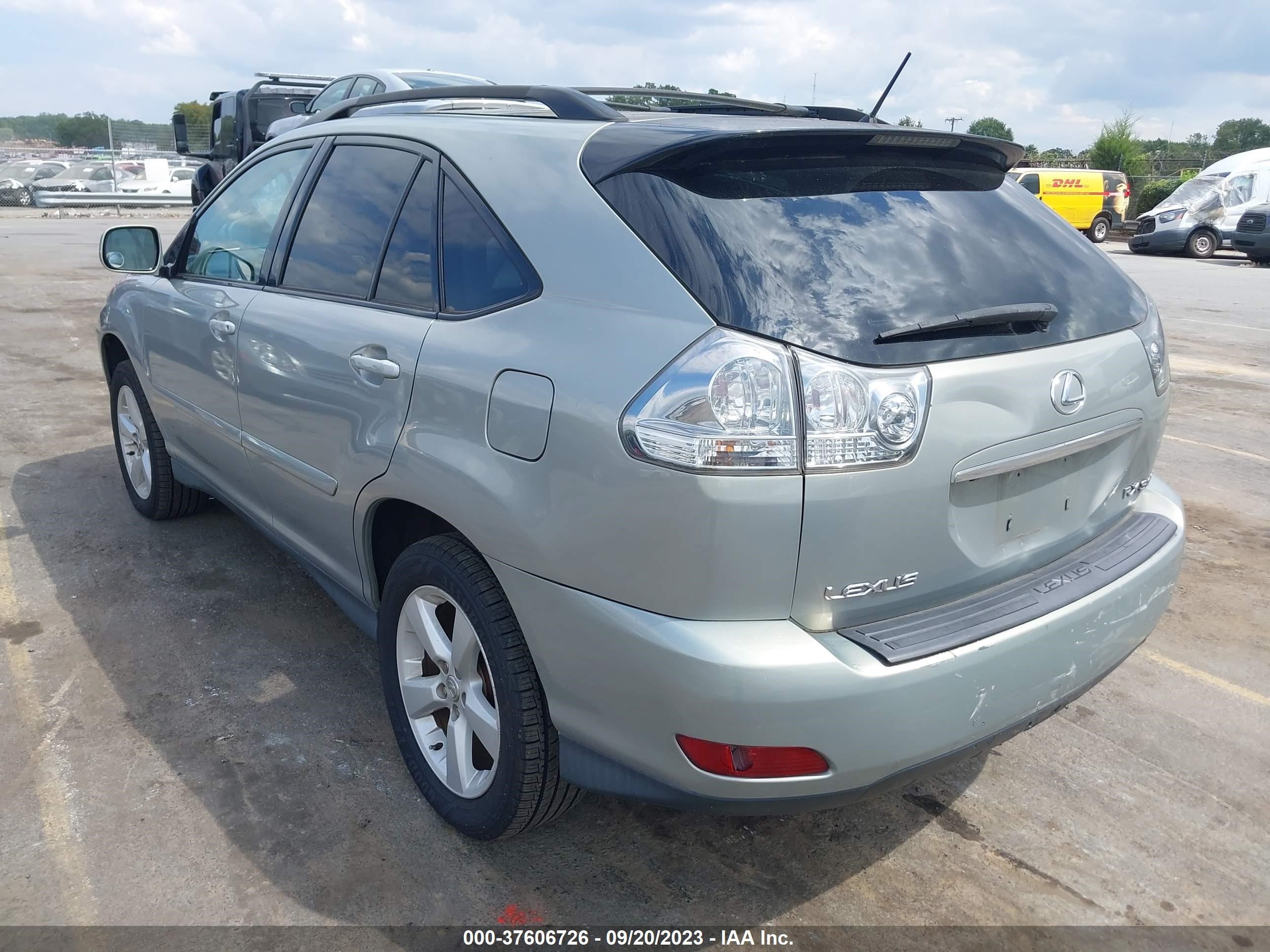 Photo 2 VIN: 2T2HA31U44C038339 - LEXUS RX 