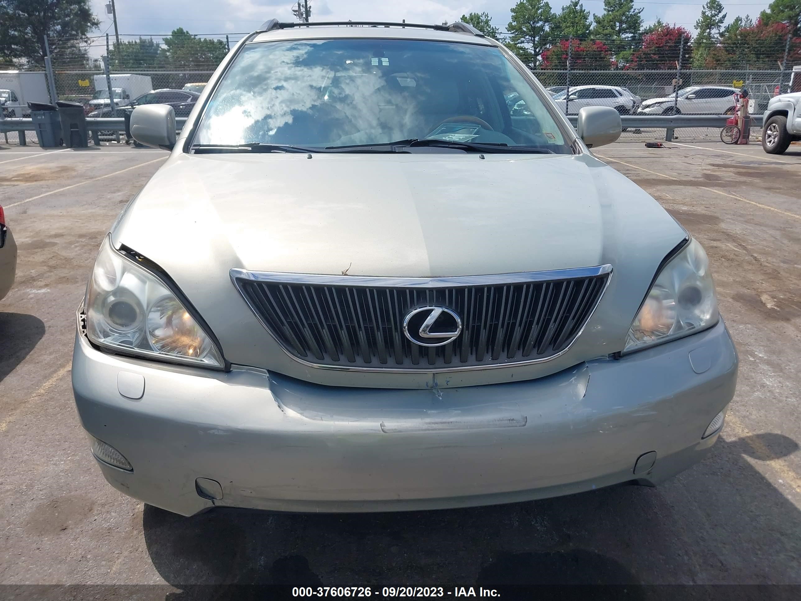 Photo 5 VIN: 2T2HA31U44C038339 - LEXUS RX 