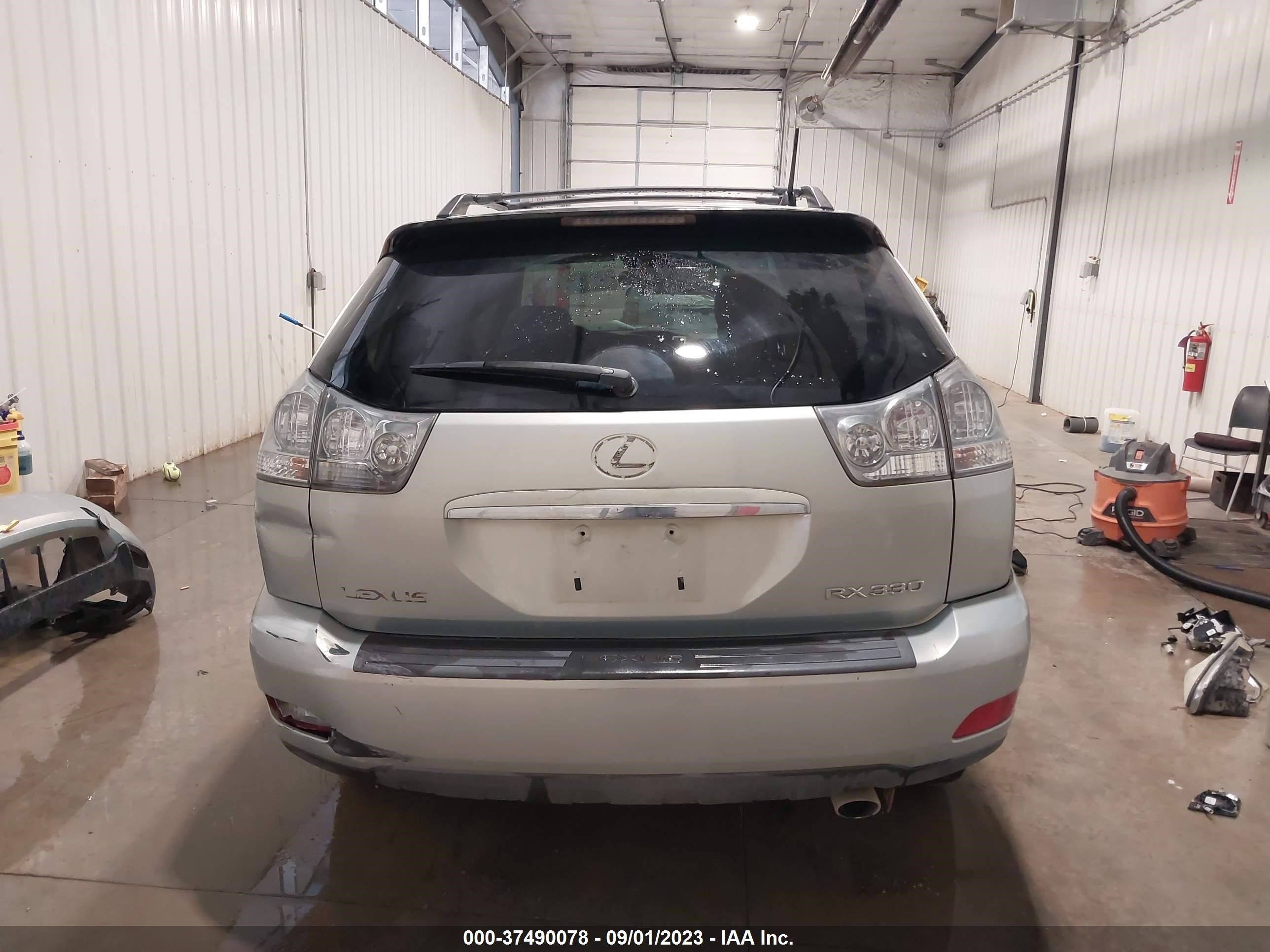 Photo 16 VIN: 2T2HA31U45C044871 - LEXUS RX 