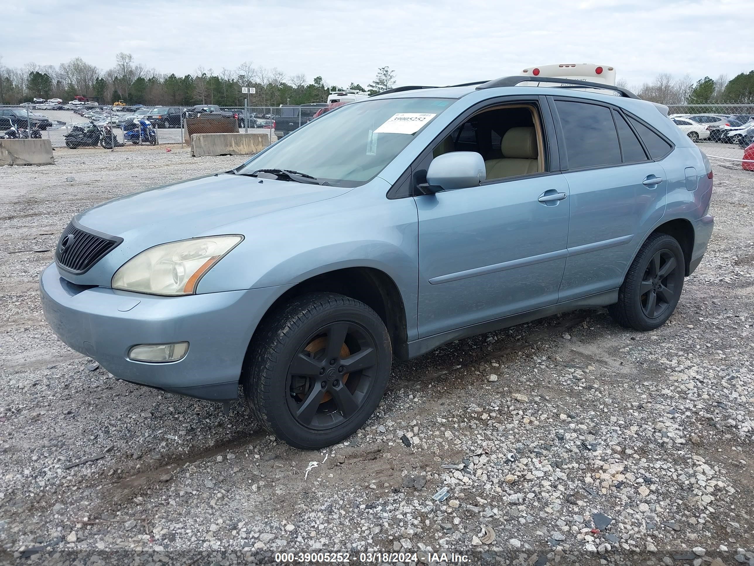 Photo 1 VIN: 2T2HA31U54C037880 - LEXUS RX 