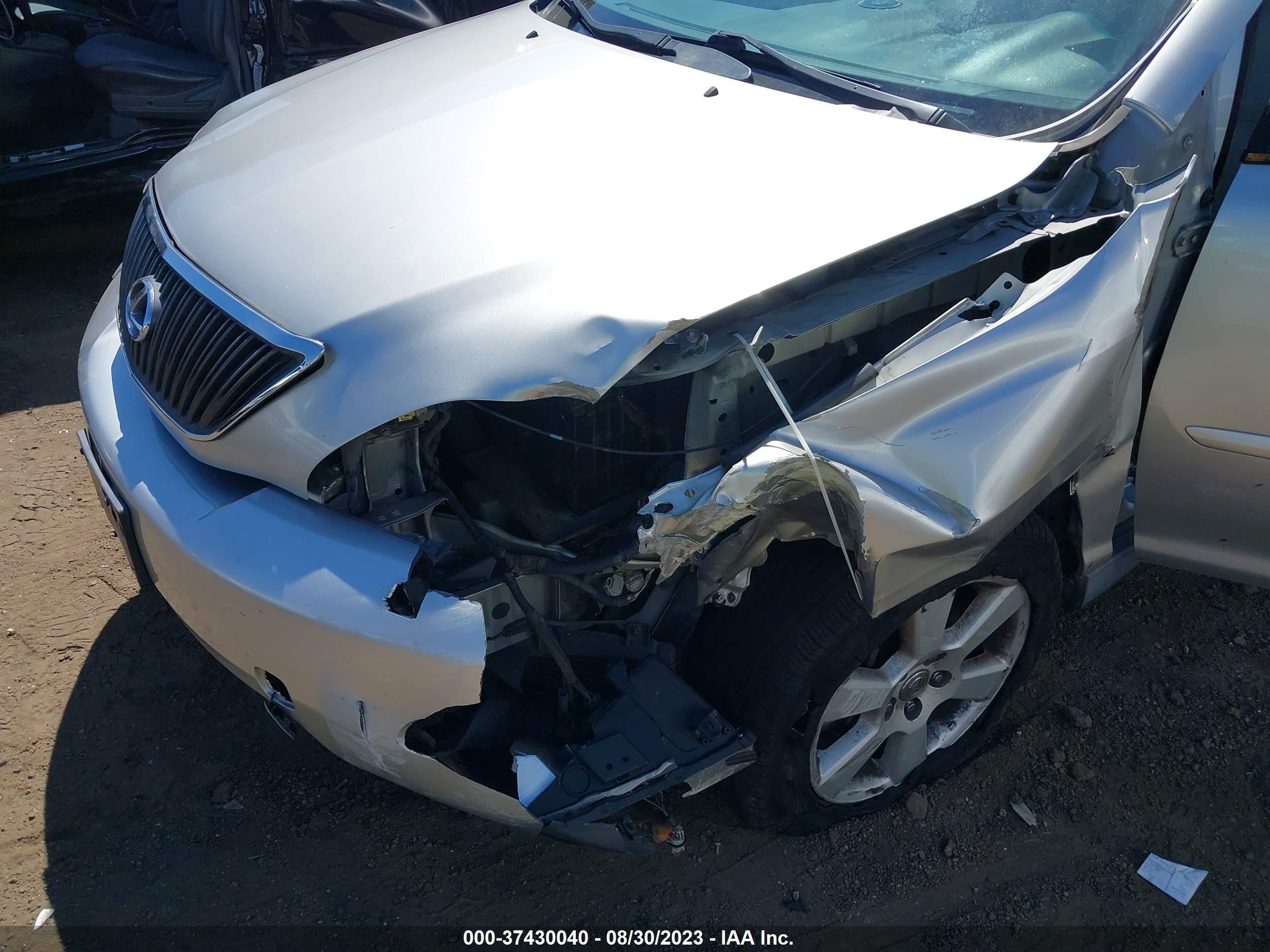 Photo 5 VIN: 2T2HA31U55C082240 - LEXUS RX 