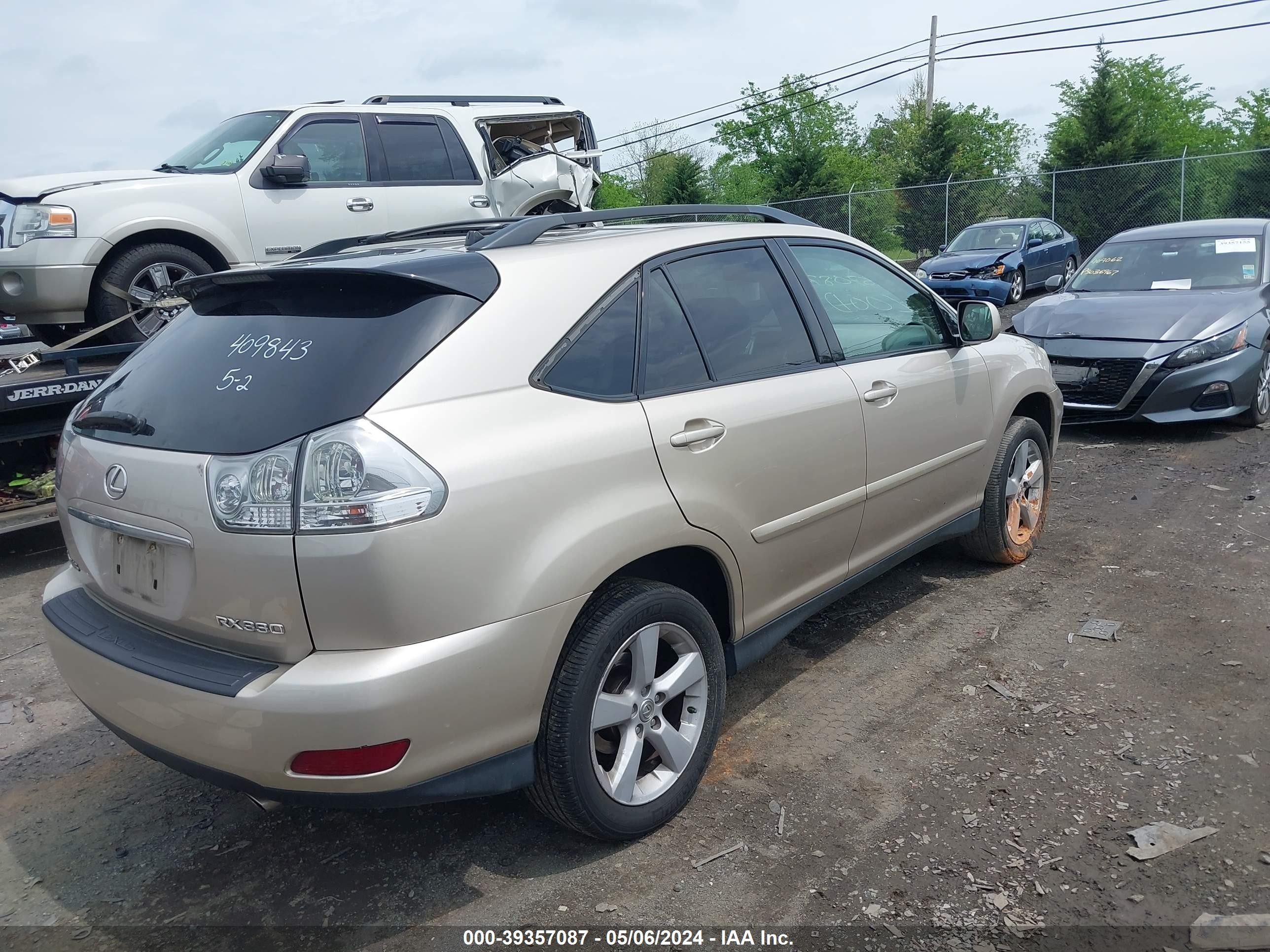 Photo 3 VIN: 2T2HA31U65C087477 - LEXUS RX 