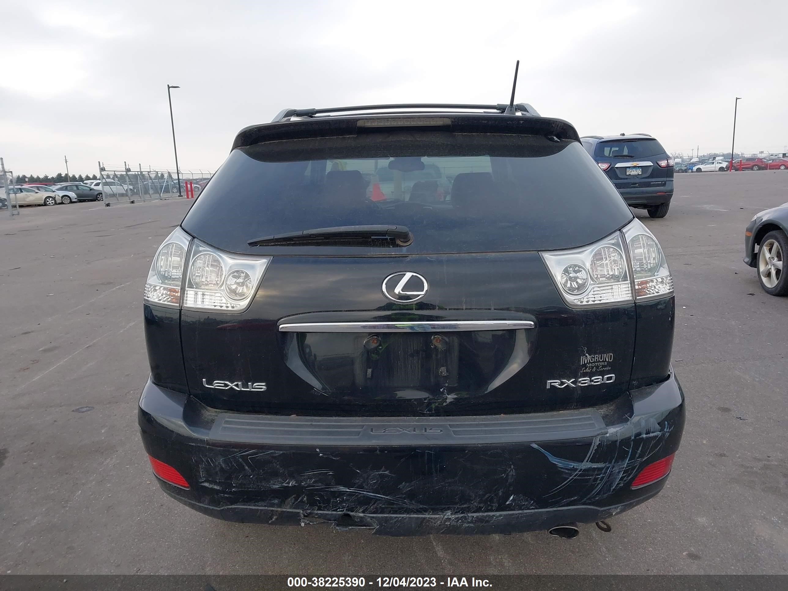 Photo 15 VIN: 2T2HA31U75C078769 - LEXUS RX 