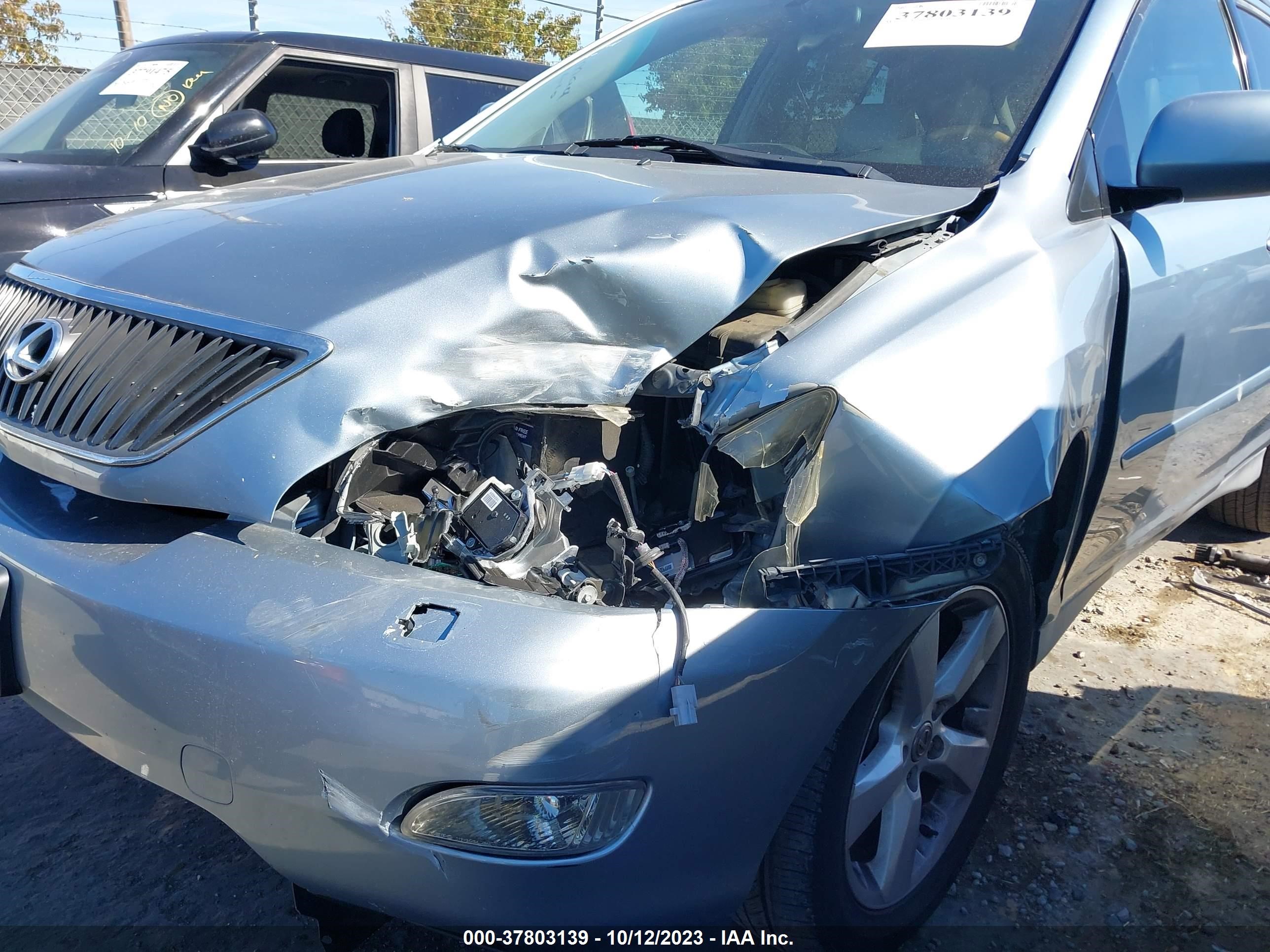 Photo 5 VIN: 2T2HA31U75C085947 - LEXUS RX 