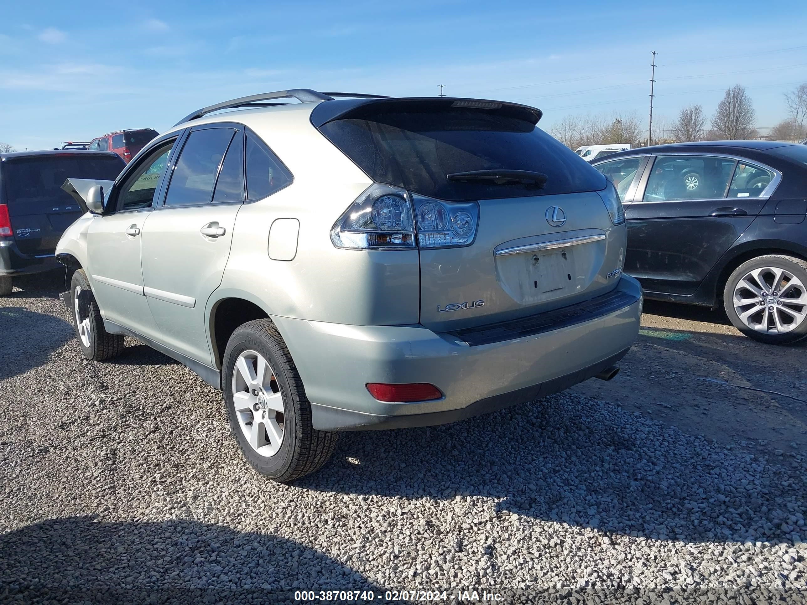 Photo 2 VIN: 2T2HA31U85C046753 - LEXUS RX 