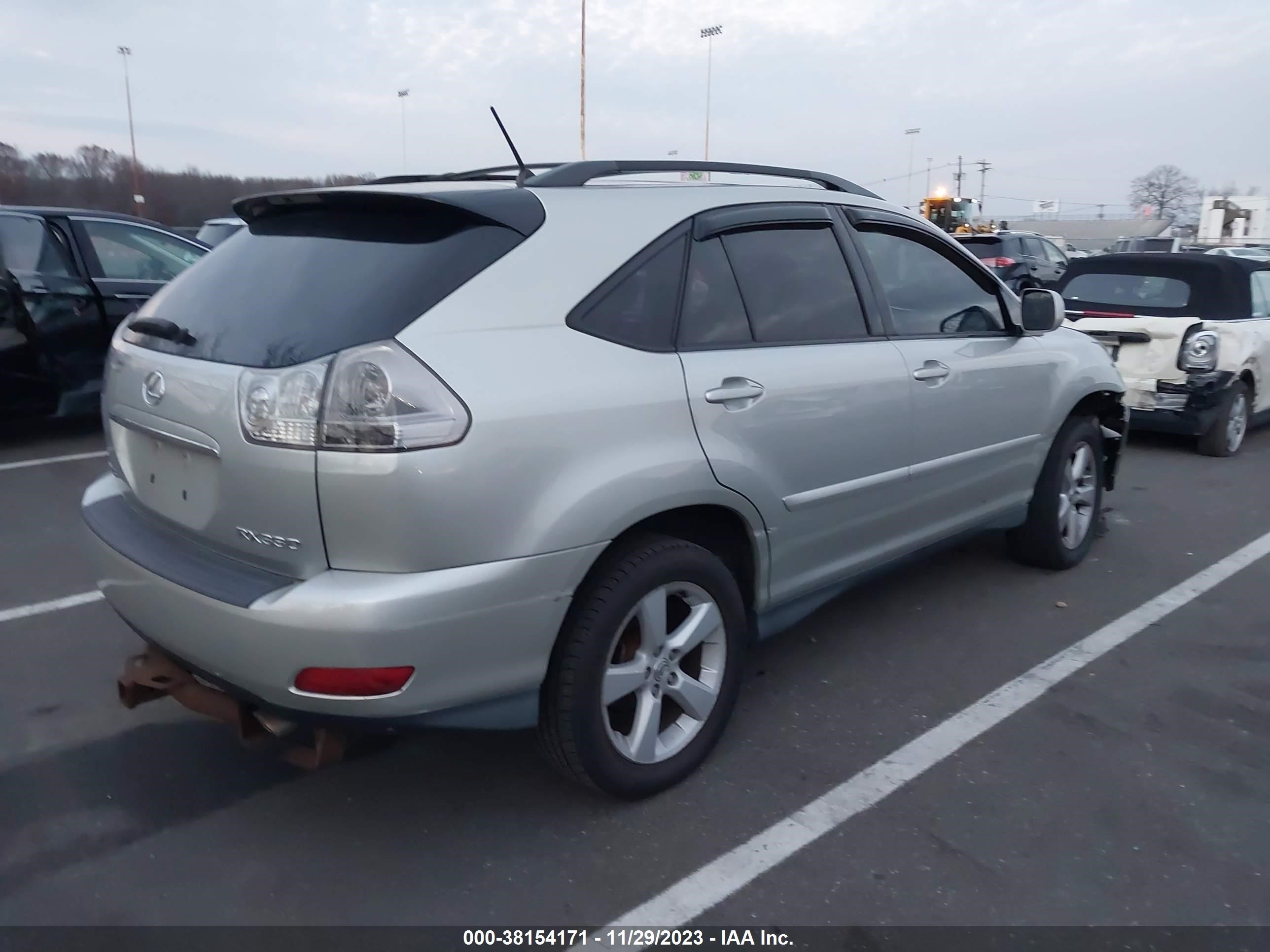 Photo 3 VIN: 2T2HA31U85C077078 - LEXUS RX 