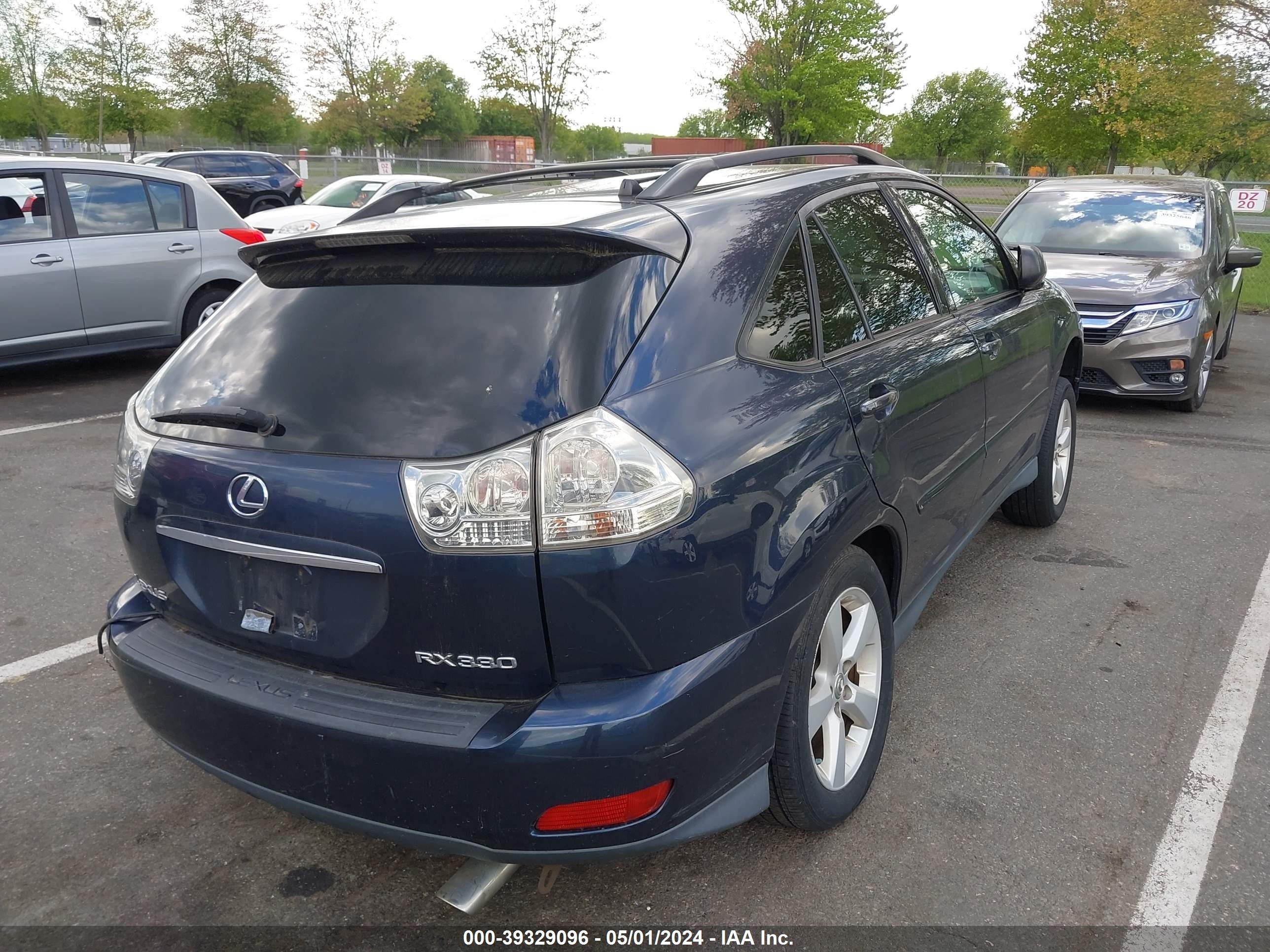 Photo 3 VIN: 2T2HA31U94C028745 - LEXUS RX 