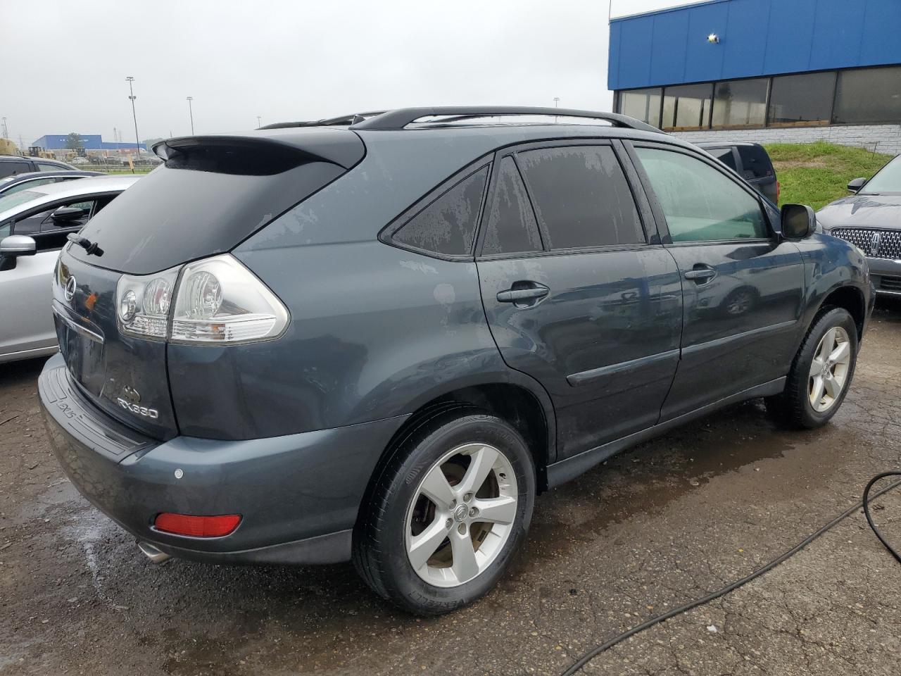 Photo 2 VIN: 2T2HA31U95C053193 - LEXUS RX 