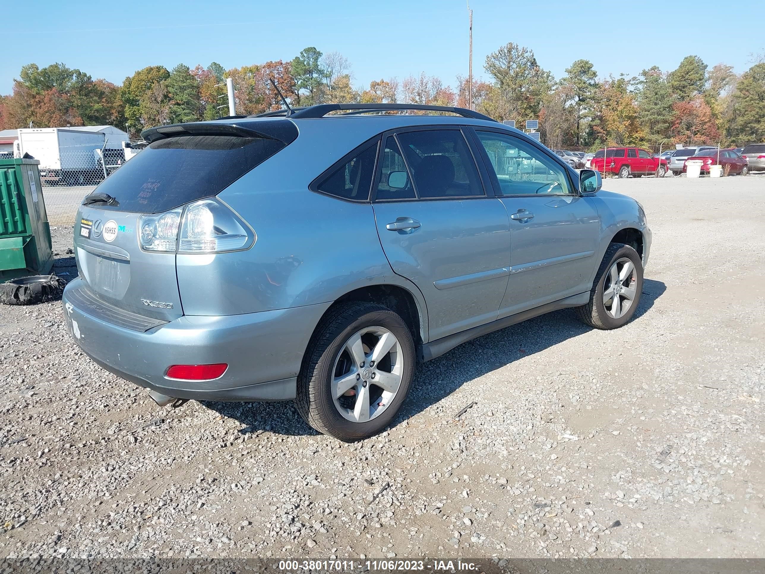 Photo 3 VIN: 2T2HA31UX5C061660 - LEXUS RX 