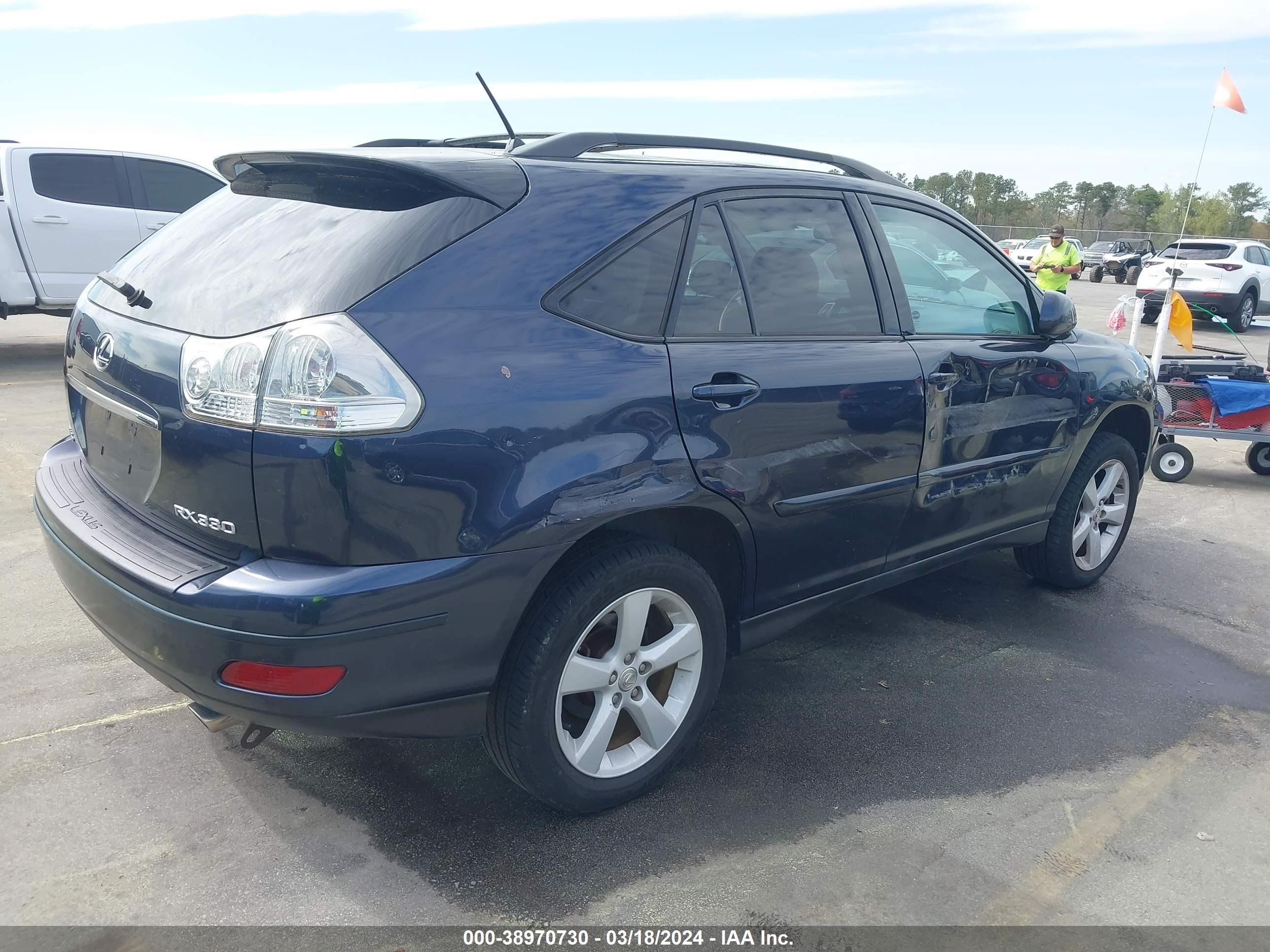 Photo 3 VIN: 2T2HA31UX5C064655 - LEXUS RX 