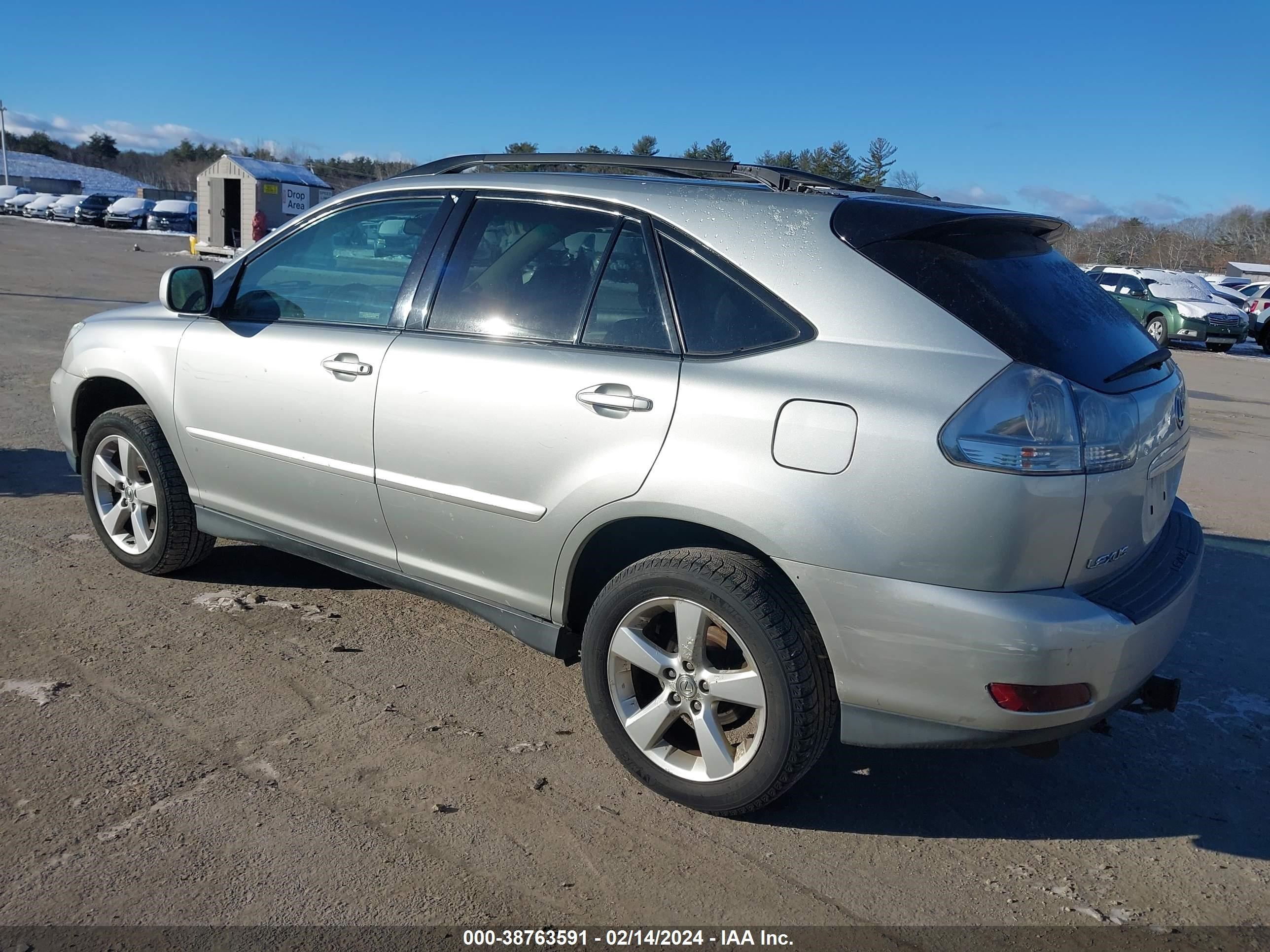 Photo 2 VIN: 2T2HA31UX6C099780 - LEXUS RX 