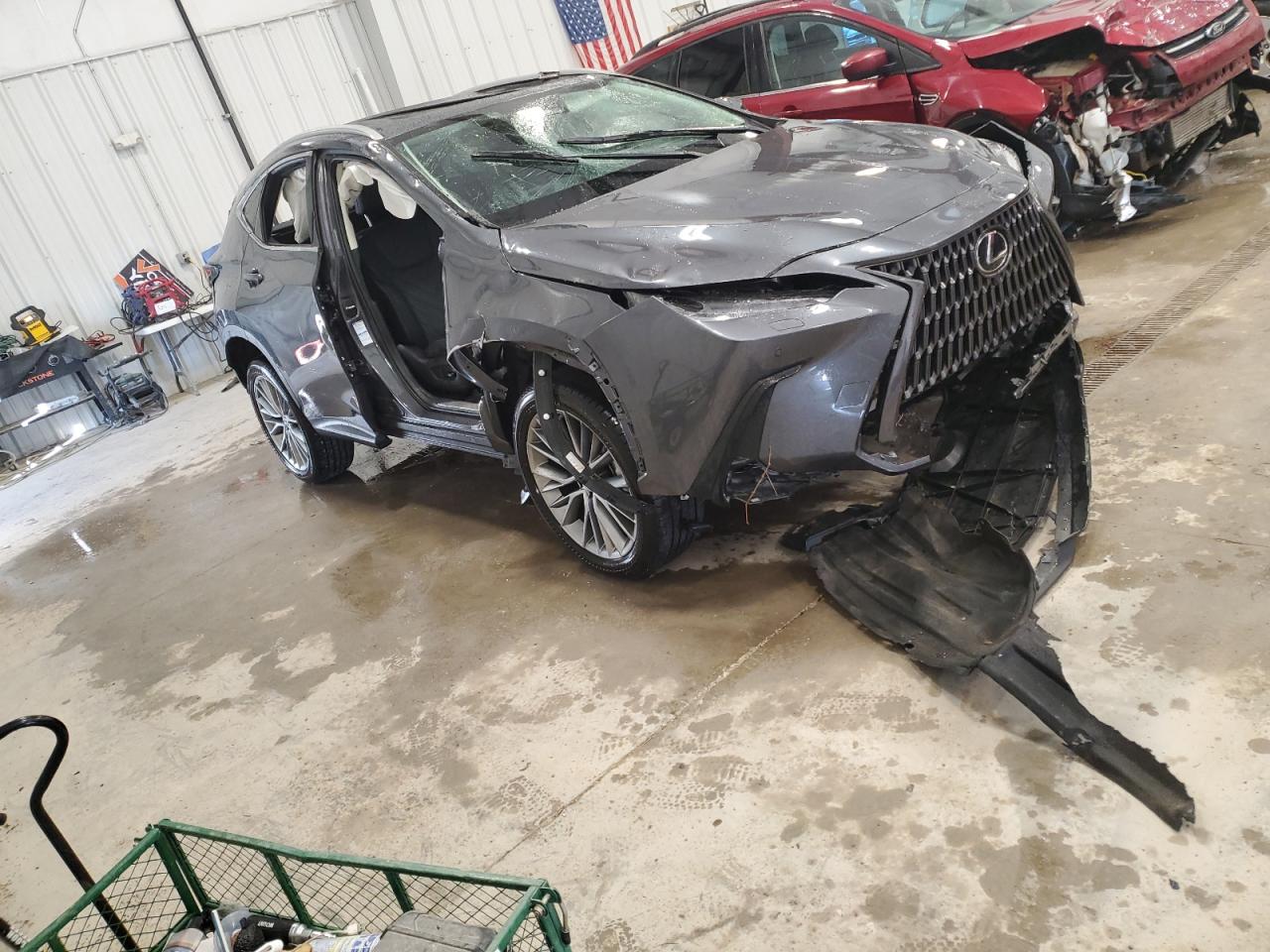 Photo 3 VIN: 2T2HGCEZ3PC026465 - LEXUS NX 