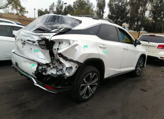 Photo 3 VIN: 2T2HGMDA4NC085975 - LEXUS RX 