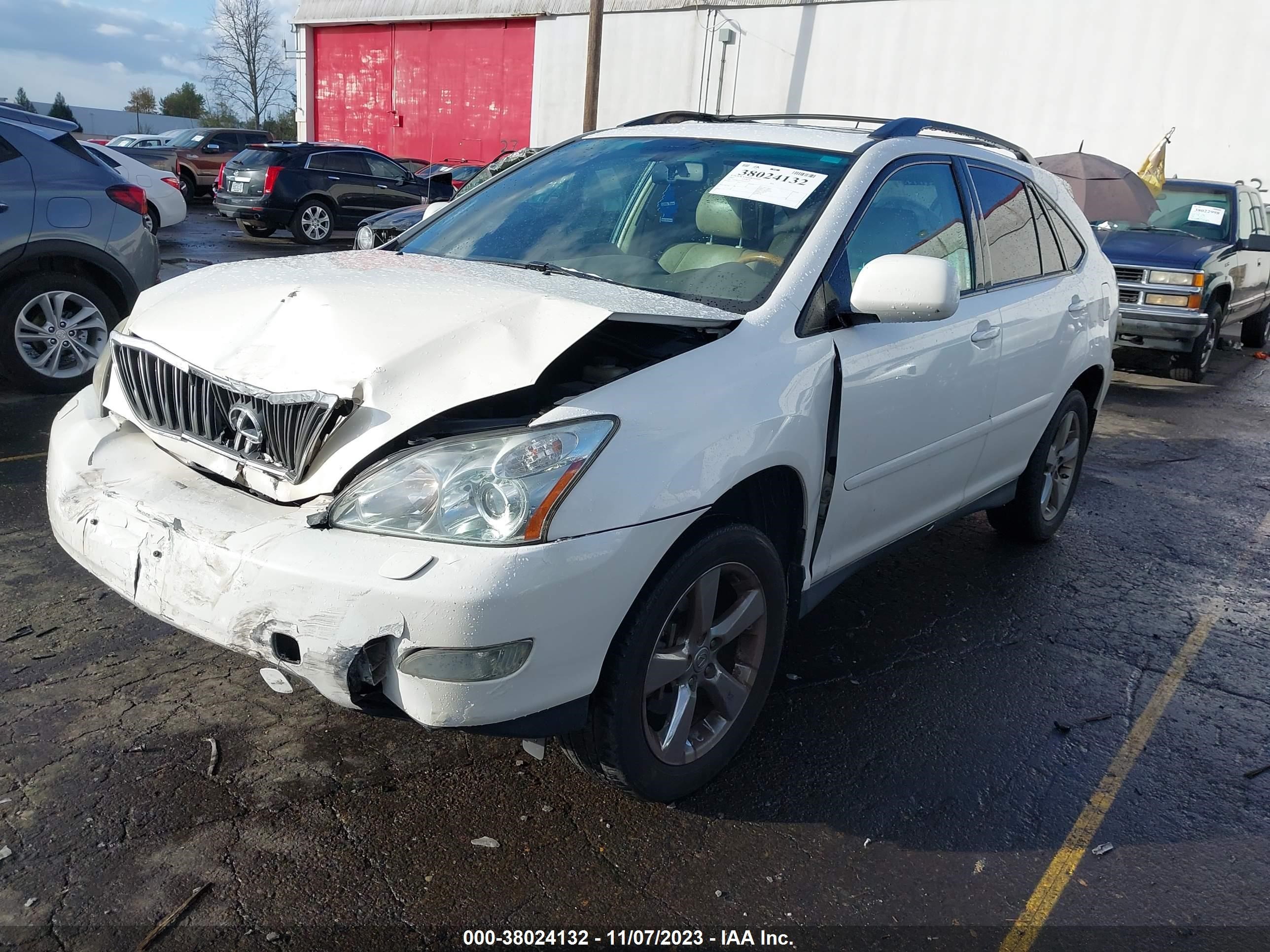 Photo 1 VIN: 2T2HK31U07C022317 - LEXUS RX 