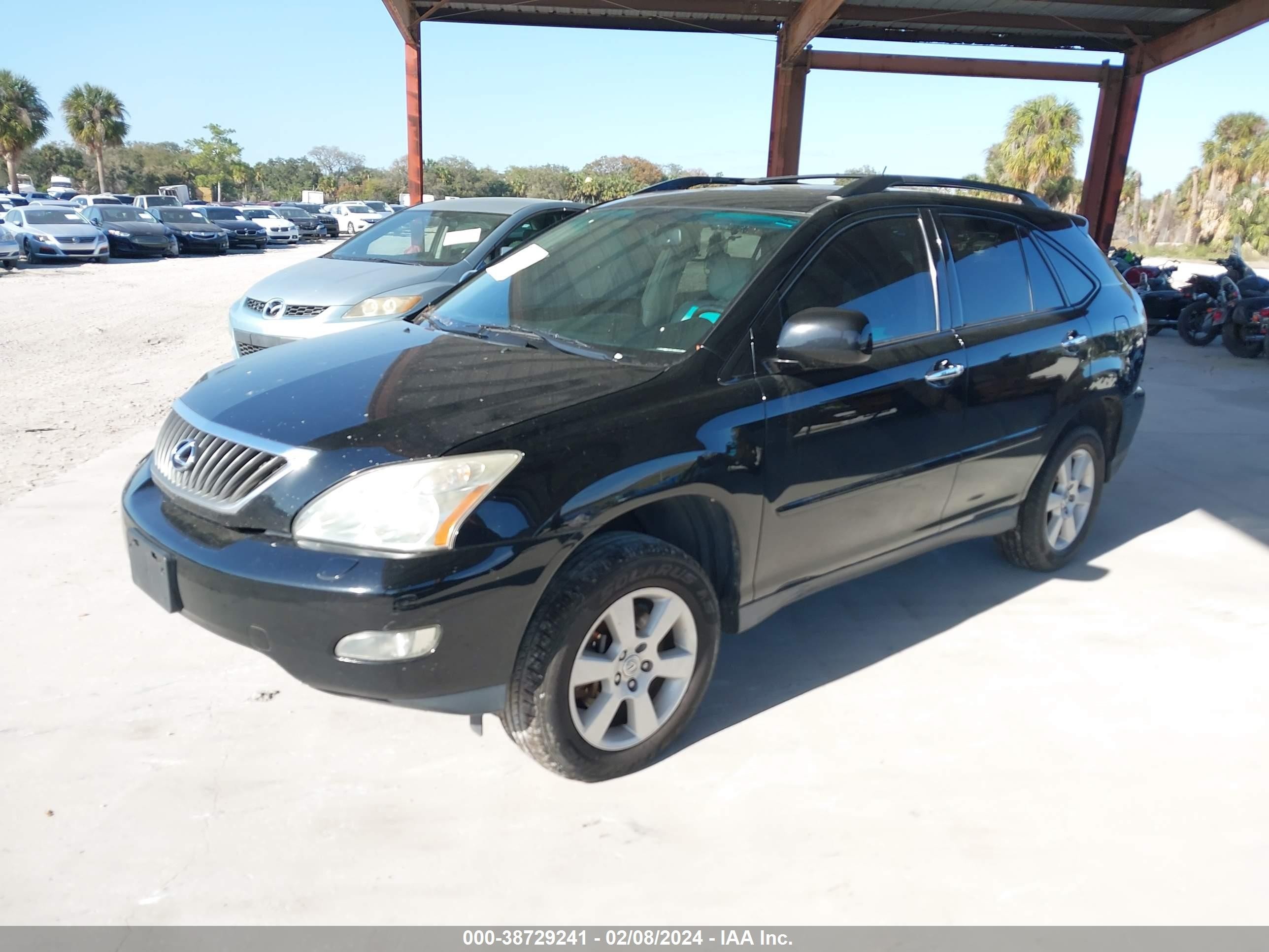 Photo 1 VIN: 2T2HK31U08C053682 - LEXUS RX 