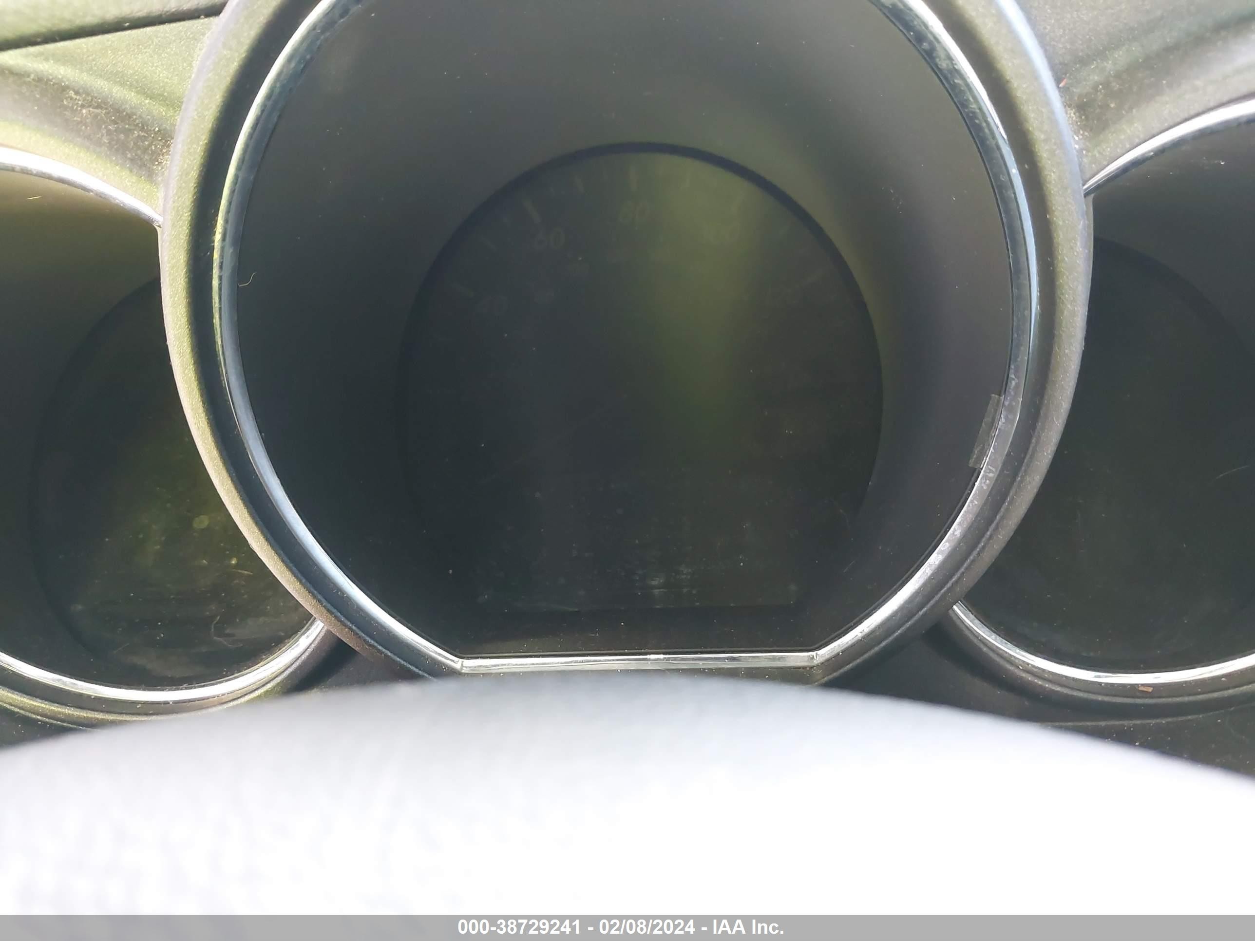 Photo 6 VIN: 2T2HK31U08C053682 - LEXUS RX 