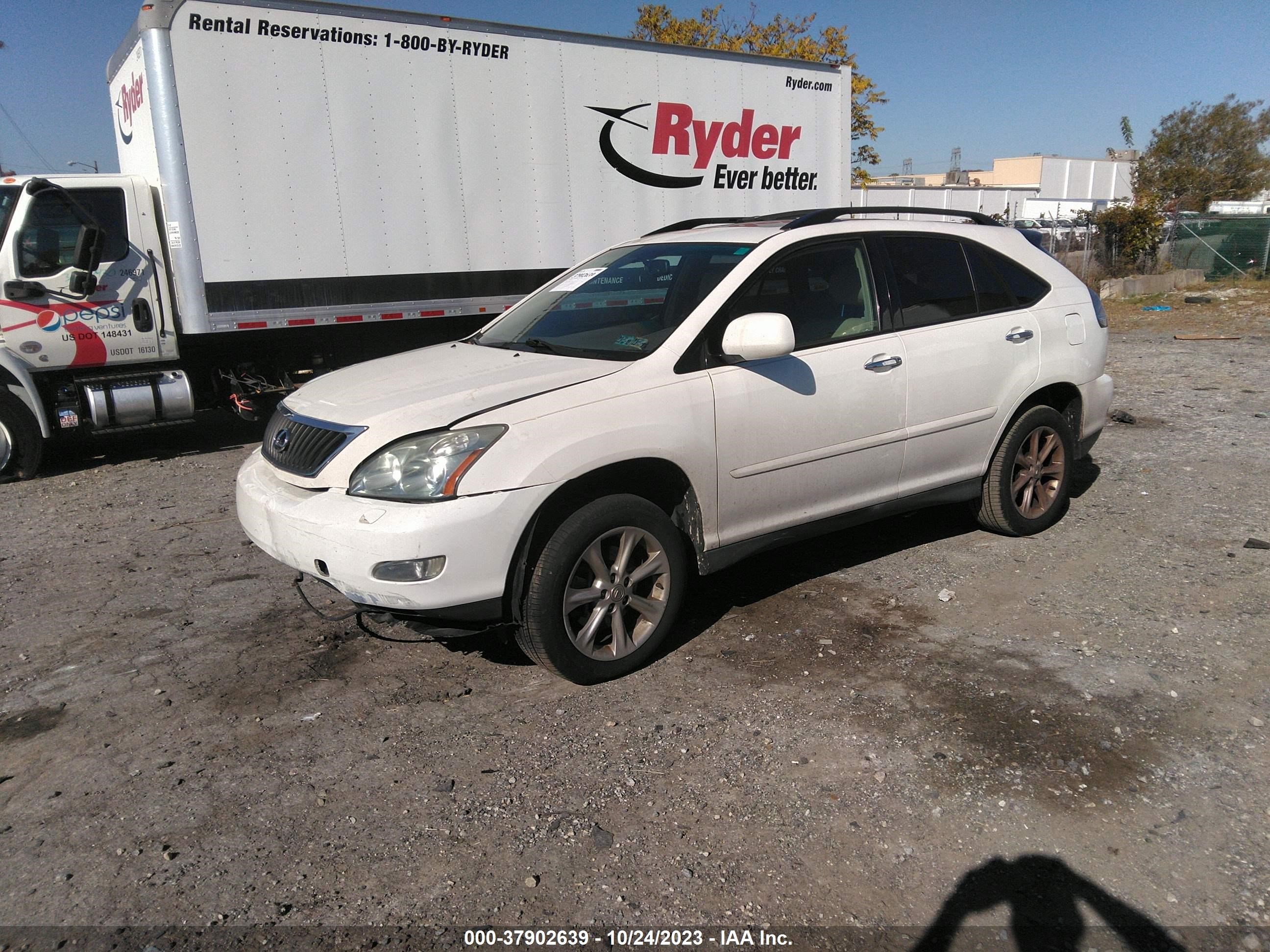 Photo 1 VIN: 2T2HK31U09C106009 - LEXUS RX 