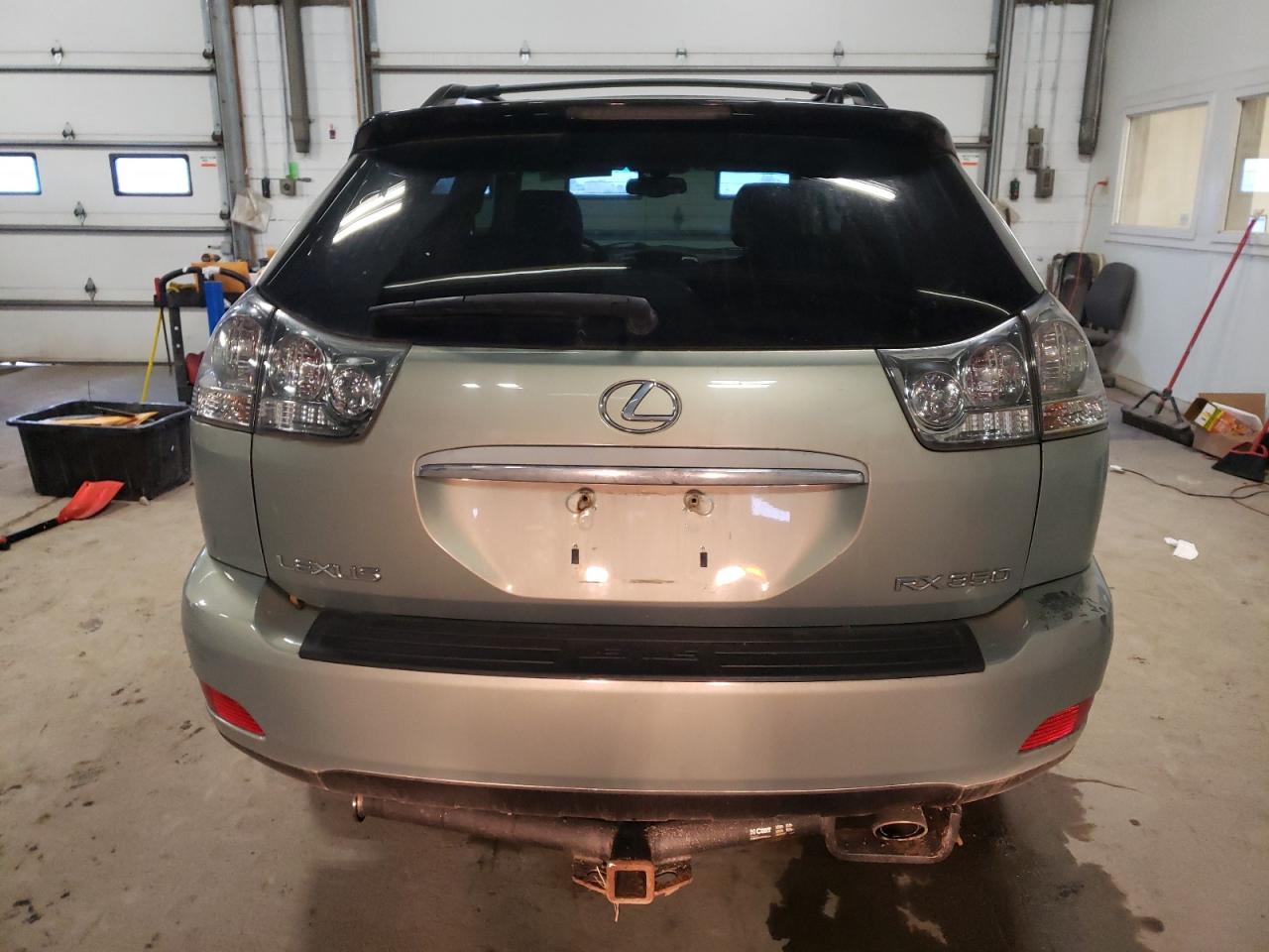 Photo 5 VIN: 2T2HK31U17C005946 - LEXUS RX 