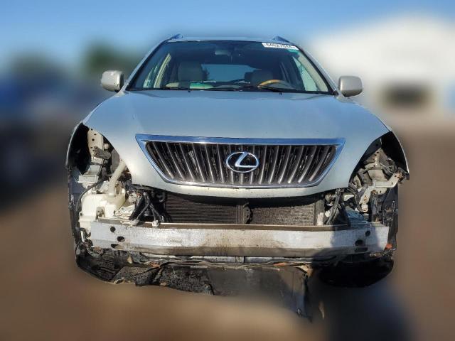 Photo 4 VIN: 2T2HK31U19C120100 - LEXUS RX350 