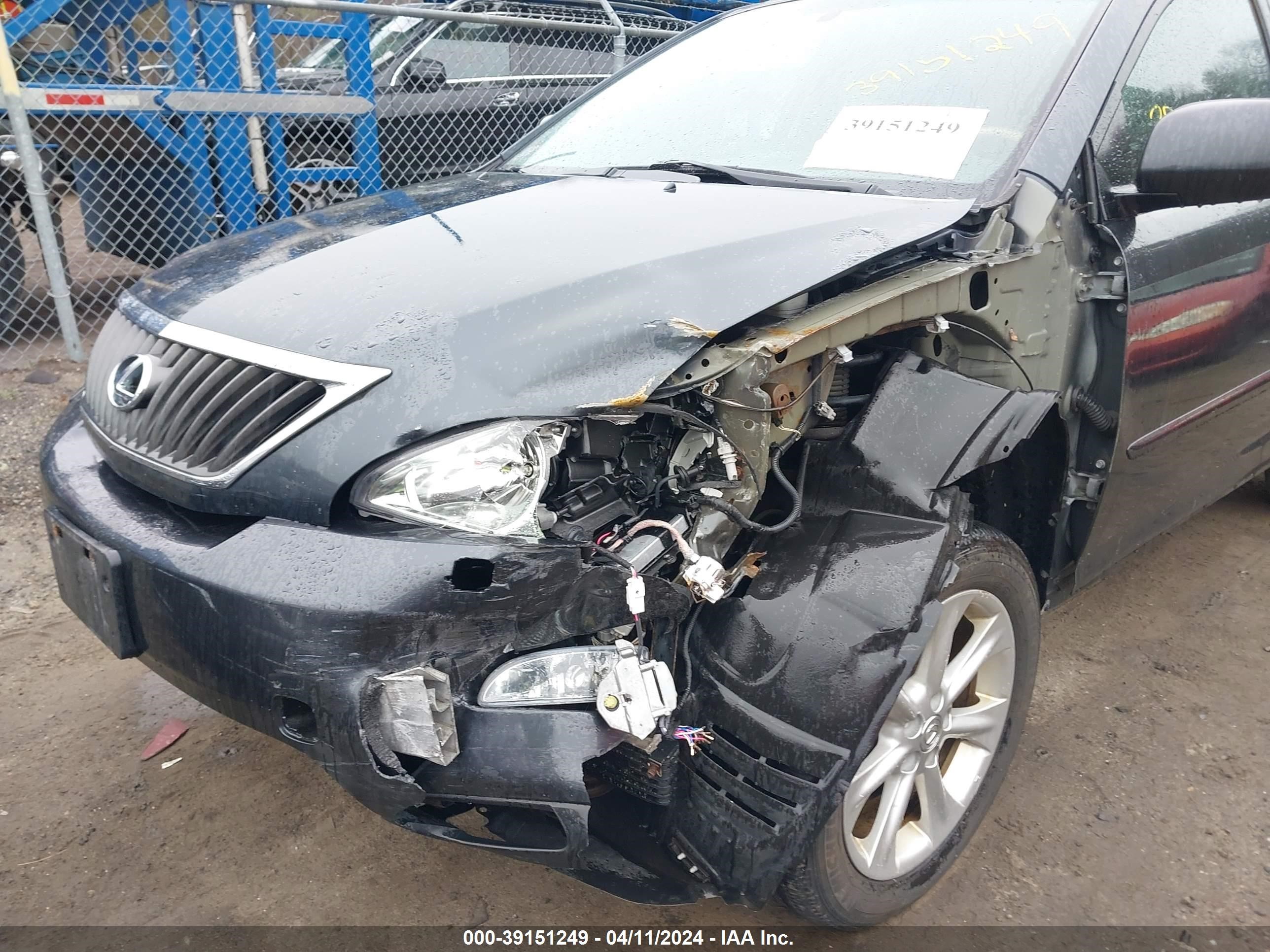 Photo 5 VIN: 2T2HK31U19C127273 - LEXUS RX 