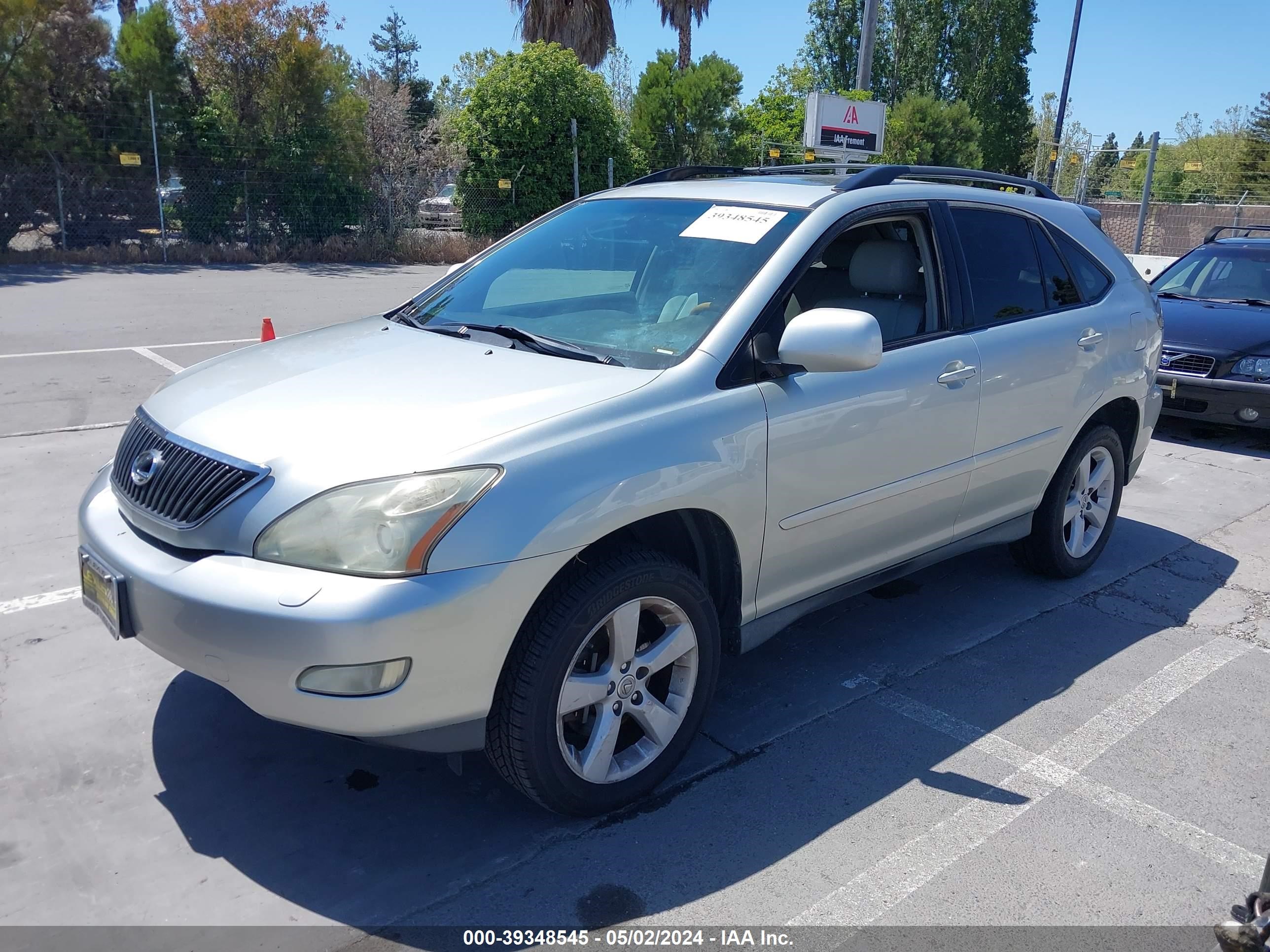 Photo 1 VIN: 2T2HK31U27C002876 - LEXUS RX 