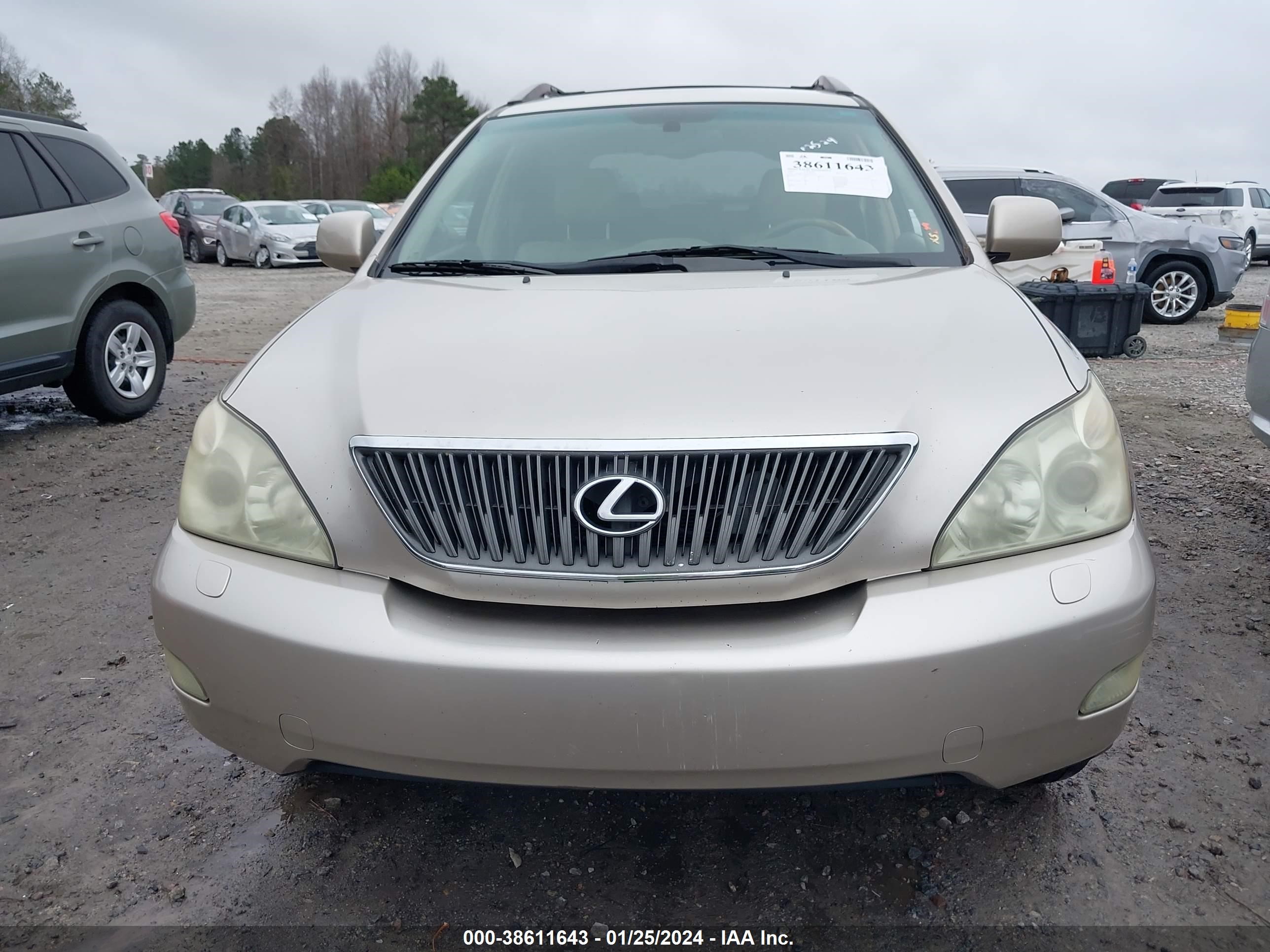 Photo 11 VIN: 2T2HK31U27C016504 - LEXUS RX 