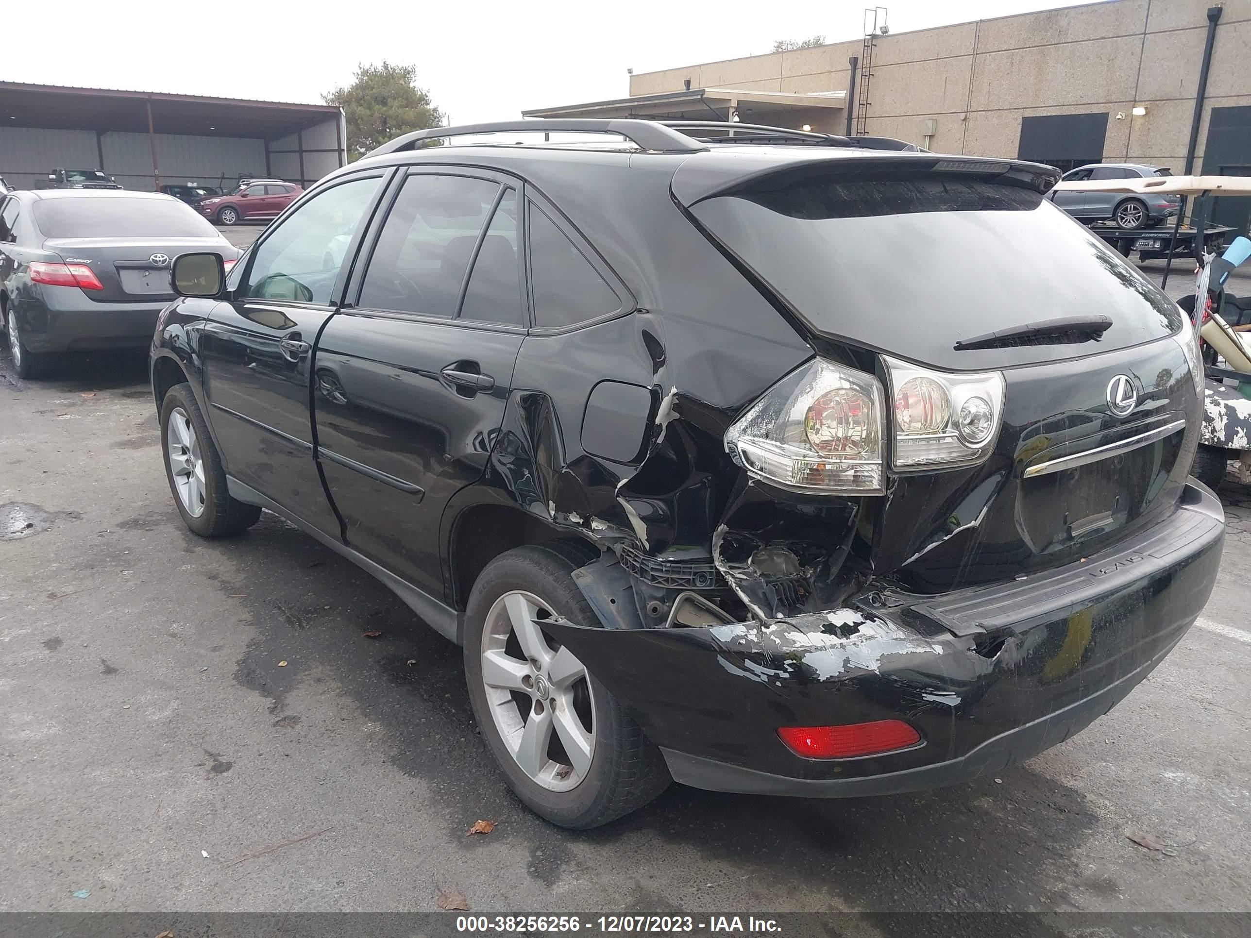 Photo 2 VIN: 2T2HK31U27C023792 - LEXUS RX 