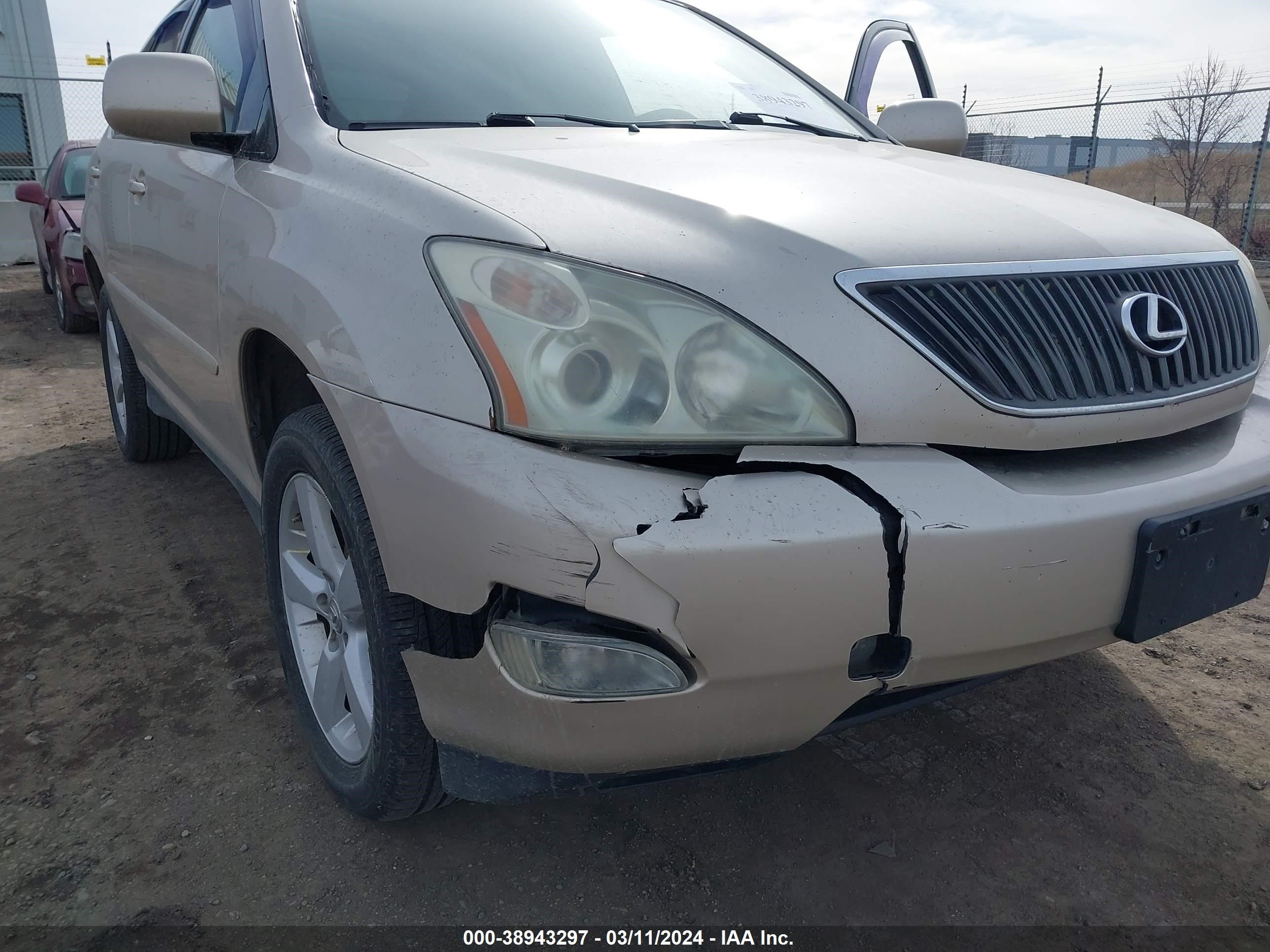 Photo 5 VIN: 2T2HK31U27C042908 - LEXUS RX 